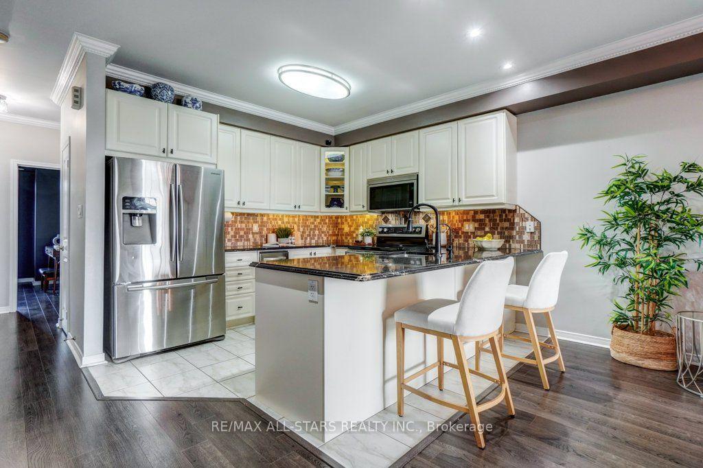 Photo 6 of Unit 13, 46 Lovegrove Lane, Ajax, Central — HOMEH