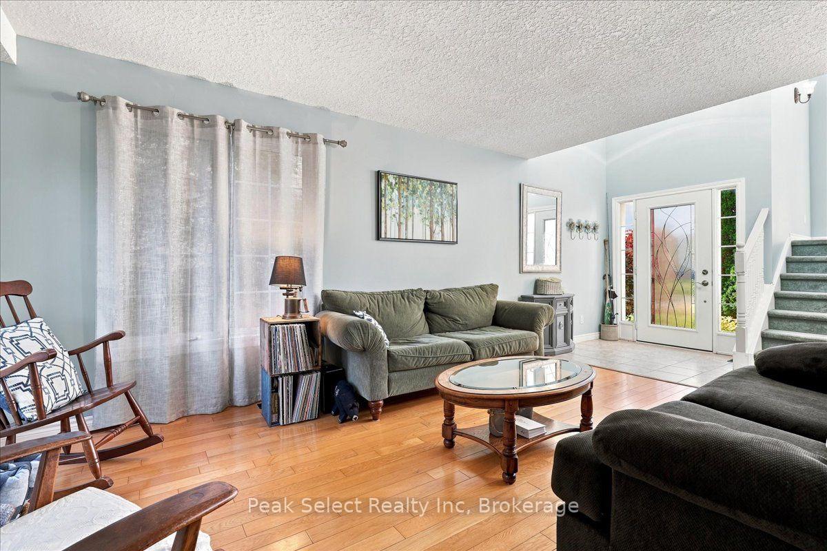 Photo 6 of 180 Ridgewood Crescent, St. Marys — HOMEH