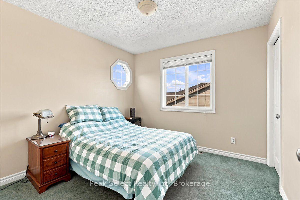 Photo 12 of 180 Ridgewood Crescent, St. Marys — HOMEH