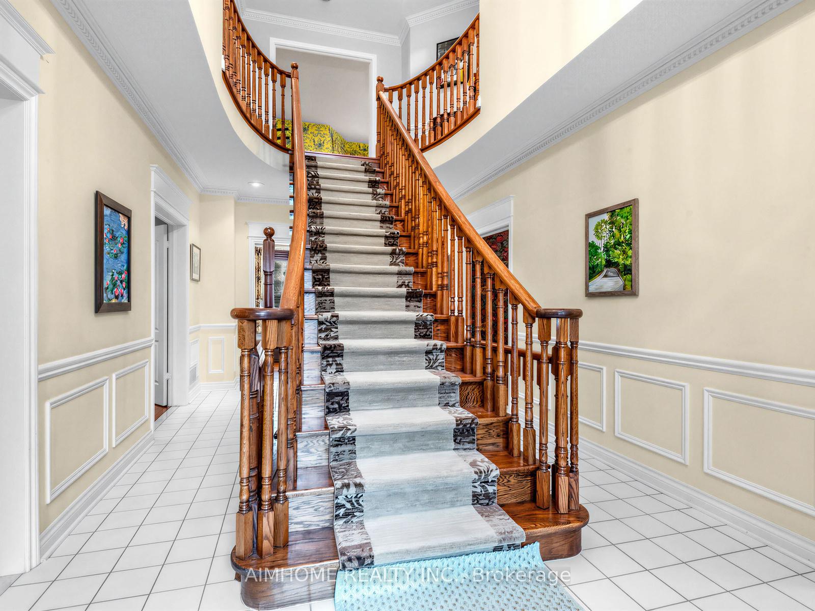 Photo 14 of 92 Braeside Square, Markham, Unionville — HOMEH