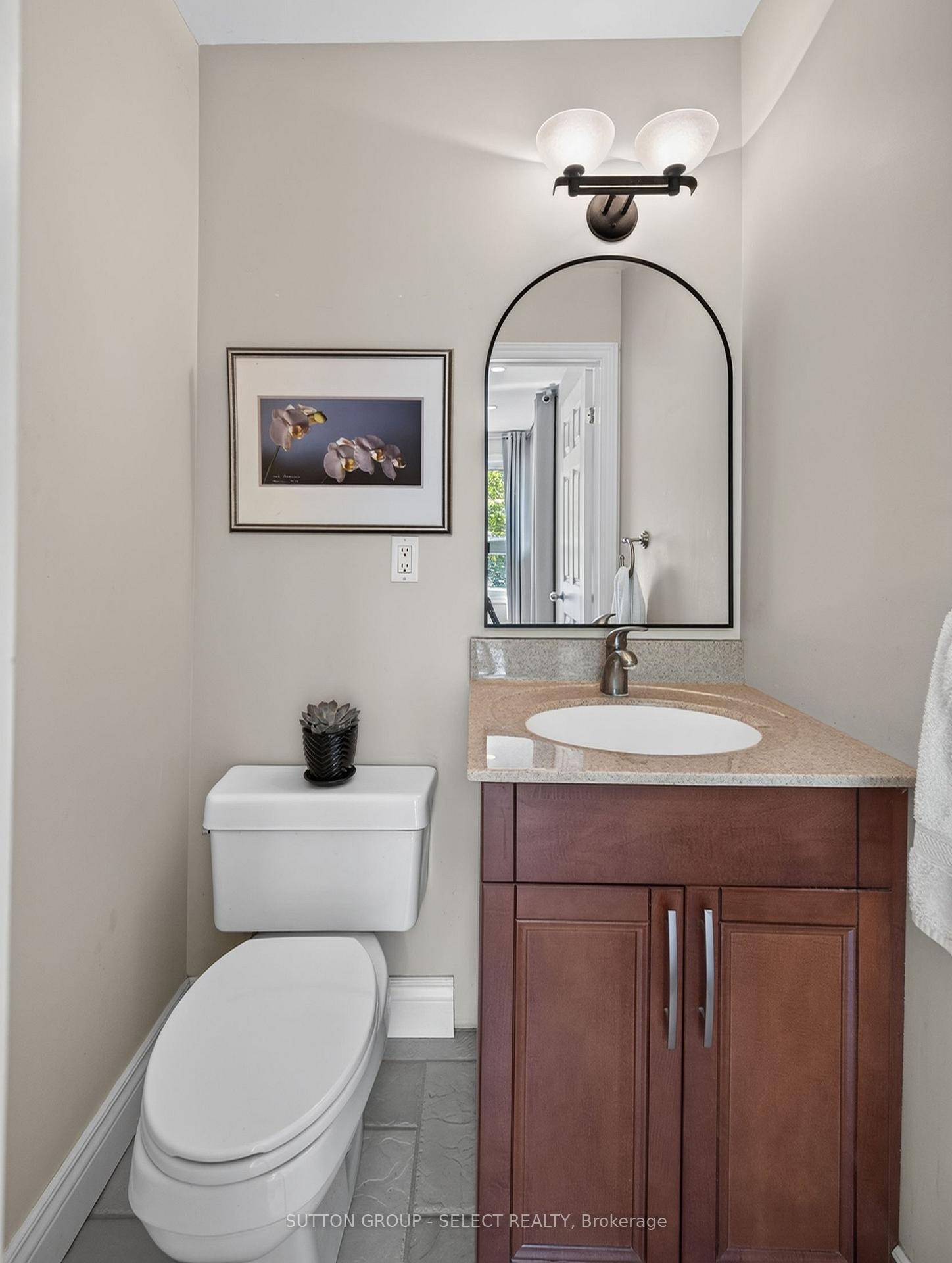 Photo 29 of 10 Northcrest Drive, London, North B — HOMEH