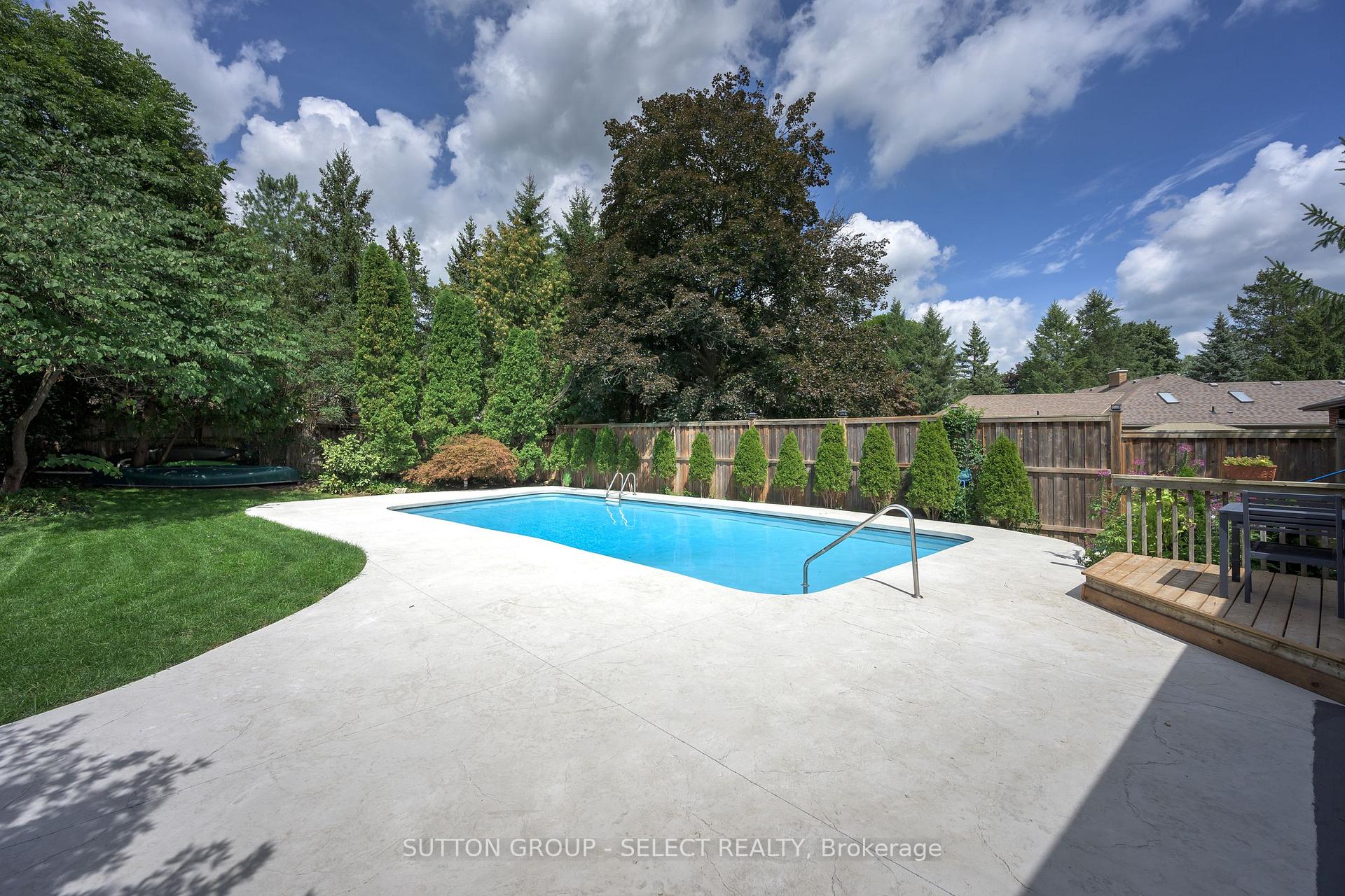 Photo 50 of 10 Northcrest Drive, London, North B — HOMEH
