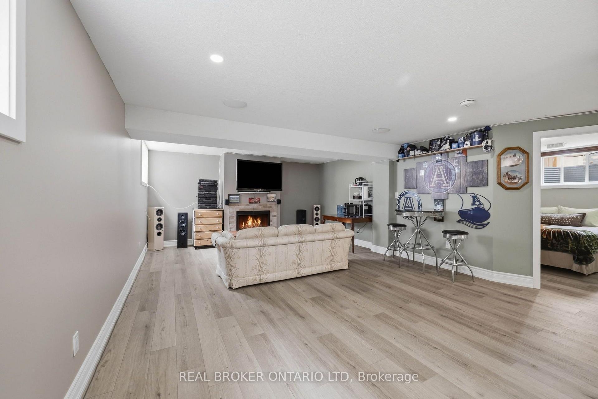 Photo 27 of 4 Doral Court, St. Thomas — HOMEH