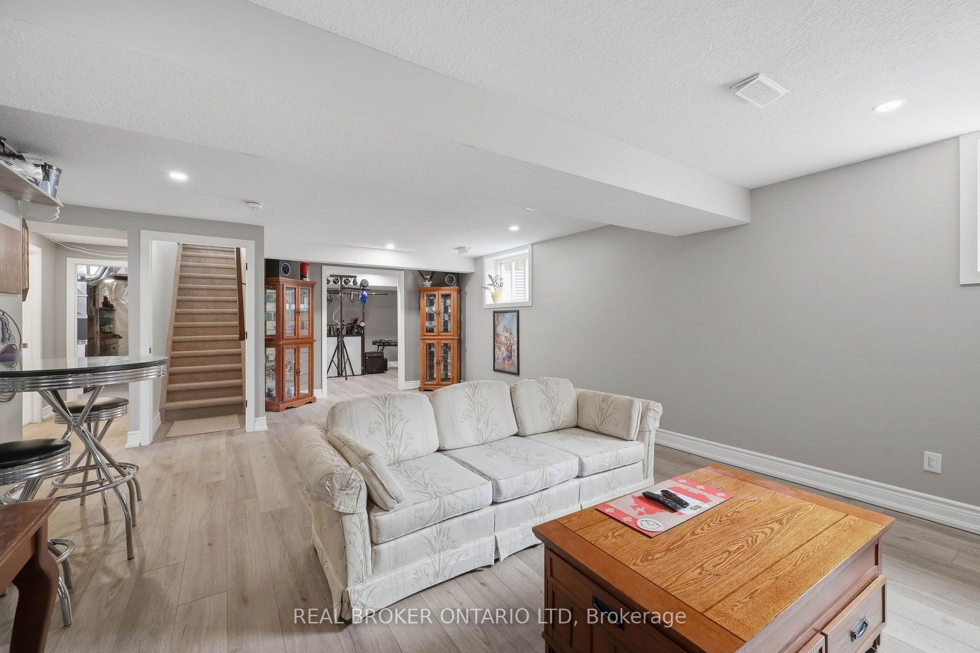 Photo 31 of 4 Doral Court, St. Thomas — HOMEH