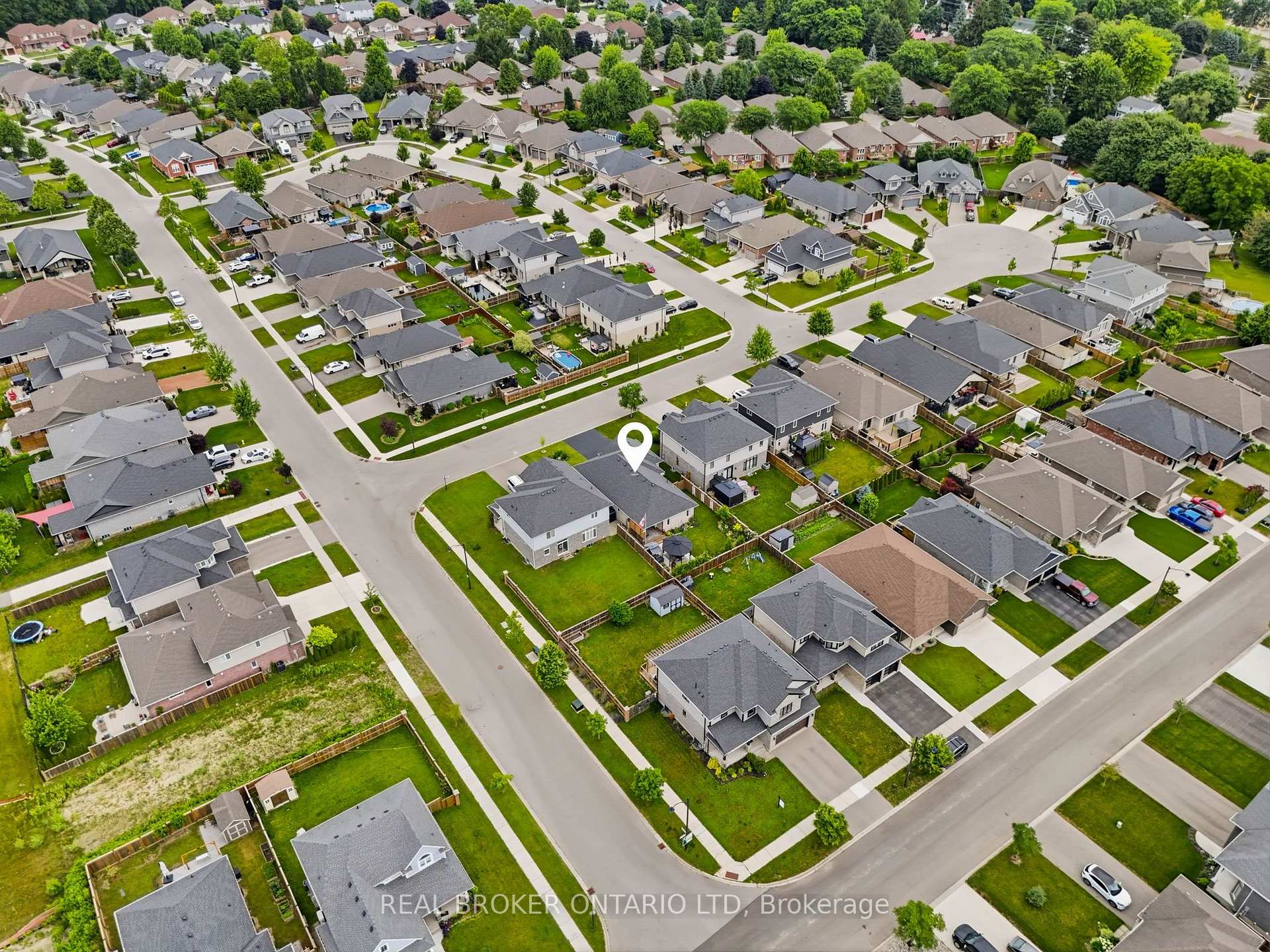 Photo 48 of 4 Doral Court, St. Thomas — HOMEH
