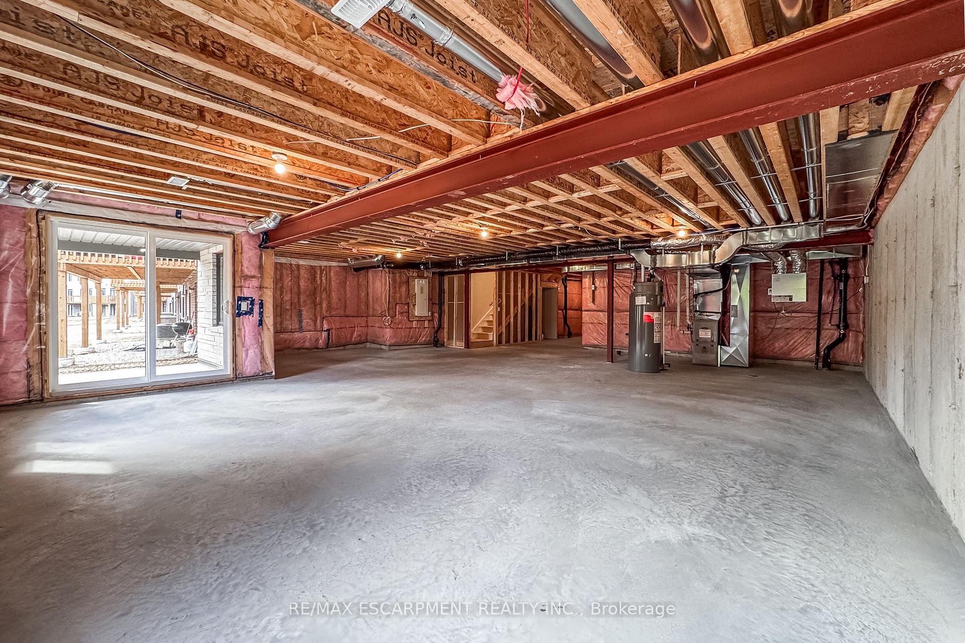 Photo 99 of 96 Valley Trail Place, Hamilton, Waterdown — HOMEH