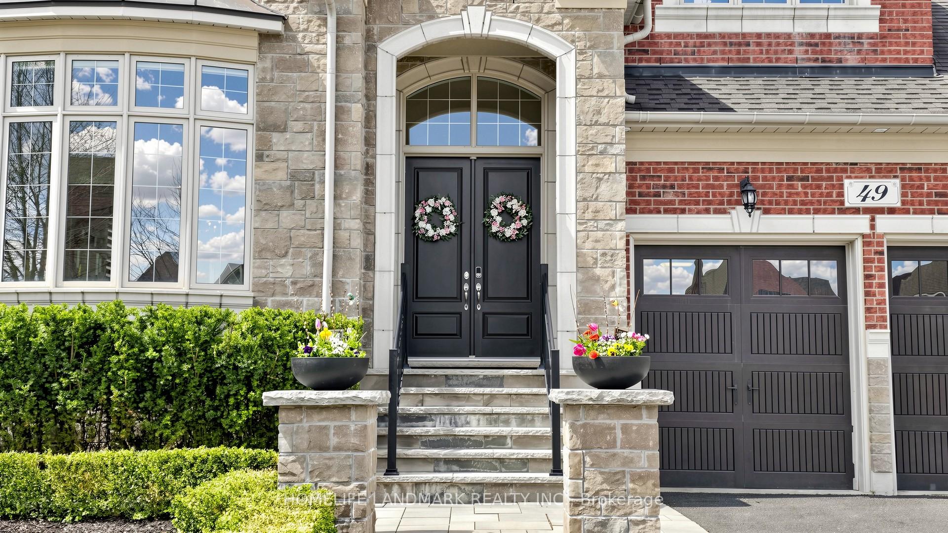 Photo 5 of 49 Langdon Drive, King, King City — HOMEH