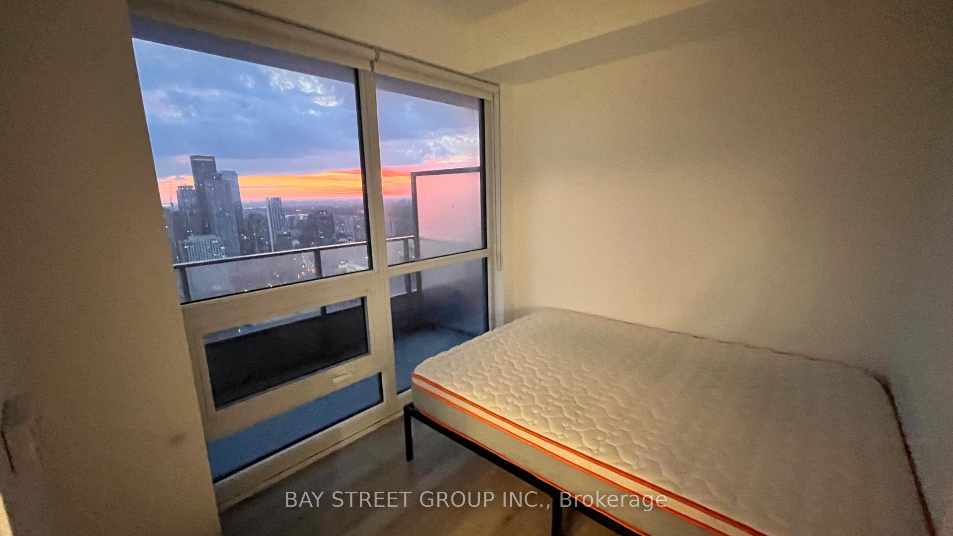 Photo 12 of Unit 4702, 395 Bloor Street E, Toronto, North St. James Town — HOMEH