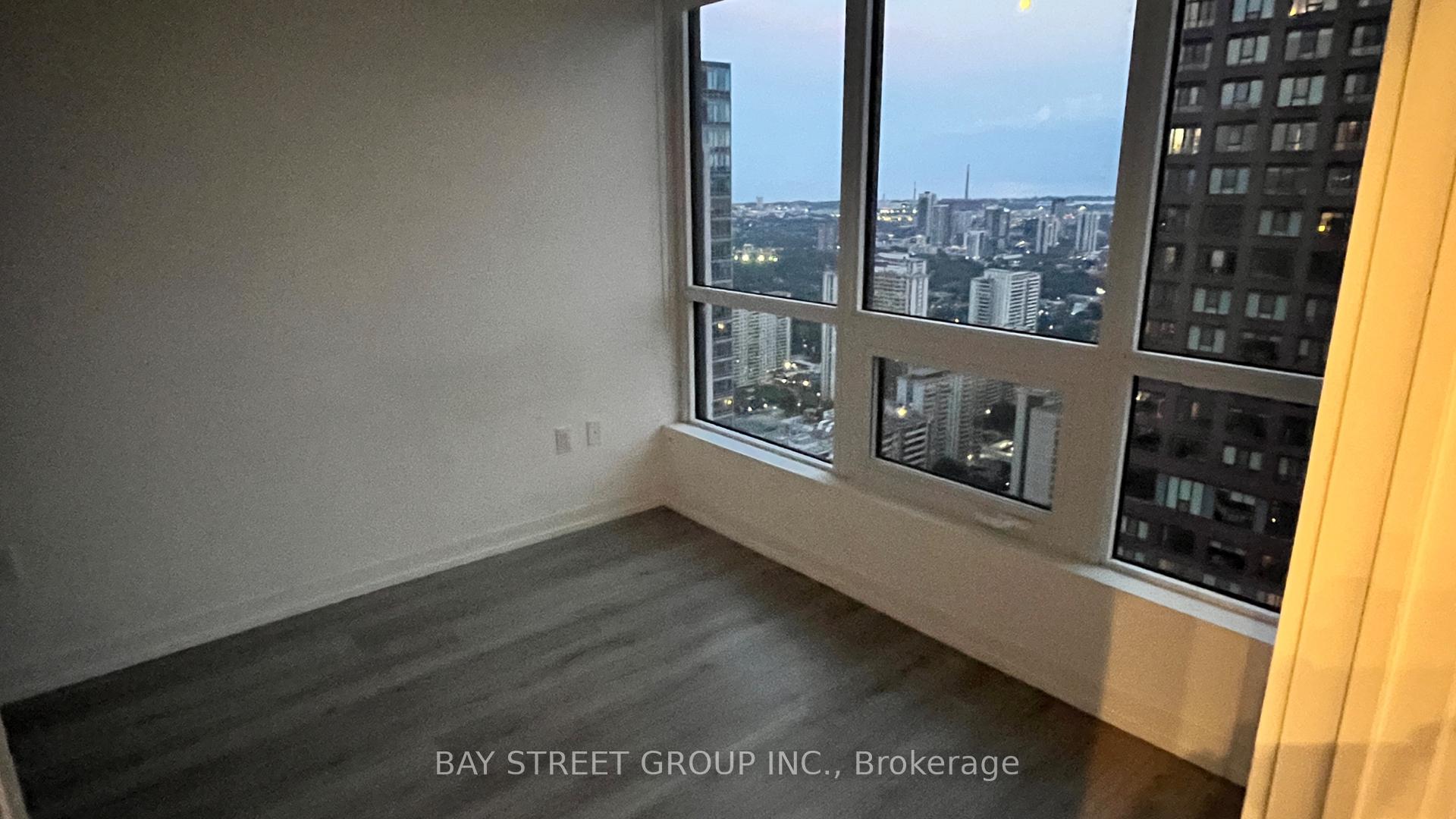 Photo 14 of Unit 4702, 395 Bloor Street E, Toronto, North St. James Town — HOMEH