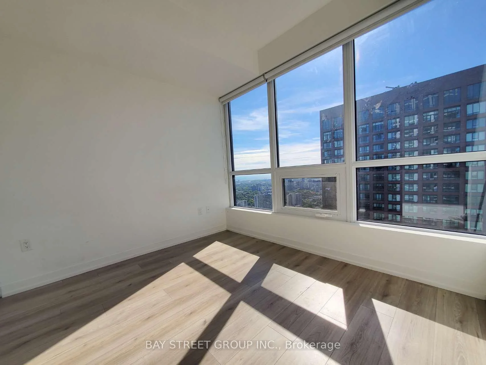 Photo 26 of Unit 4702, 395 Bloor Street E, Toronto, North St. James Town — HOMEH