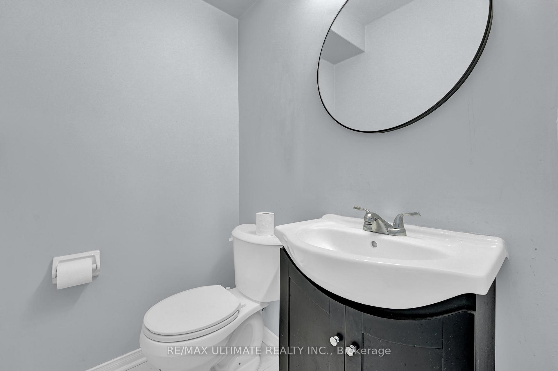 Photo 11 of 73 Bernard Avenue, Brampton, Fletcher's Creek South — HOMEH