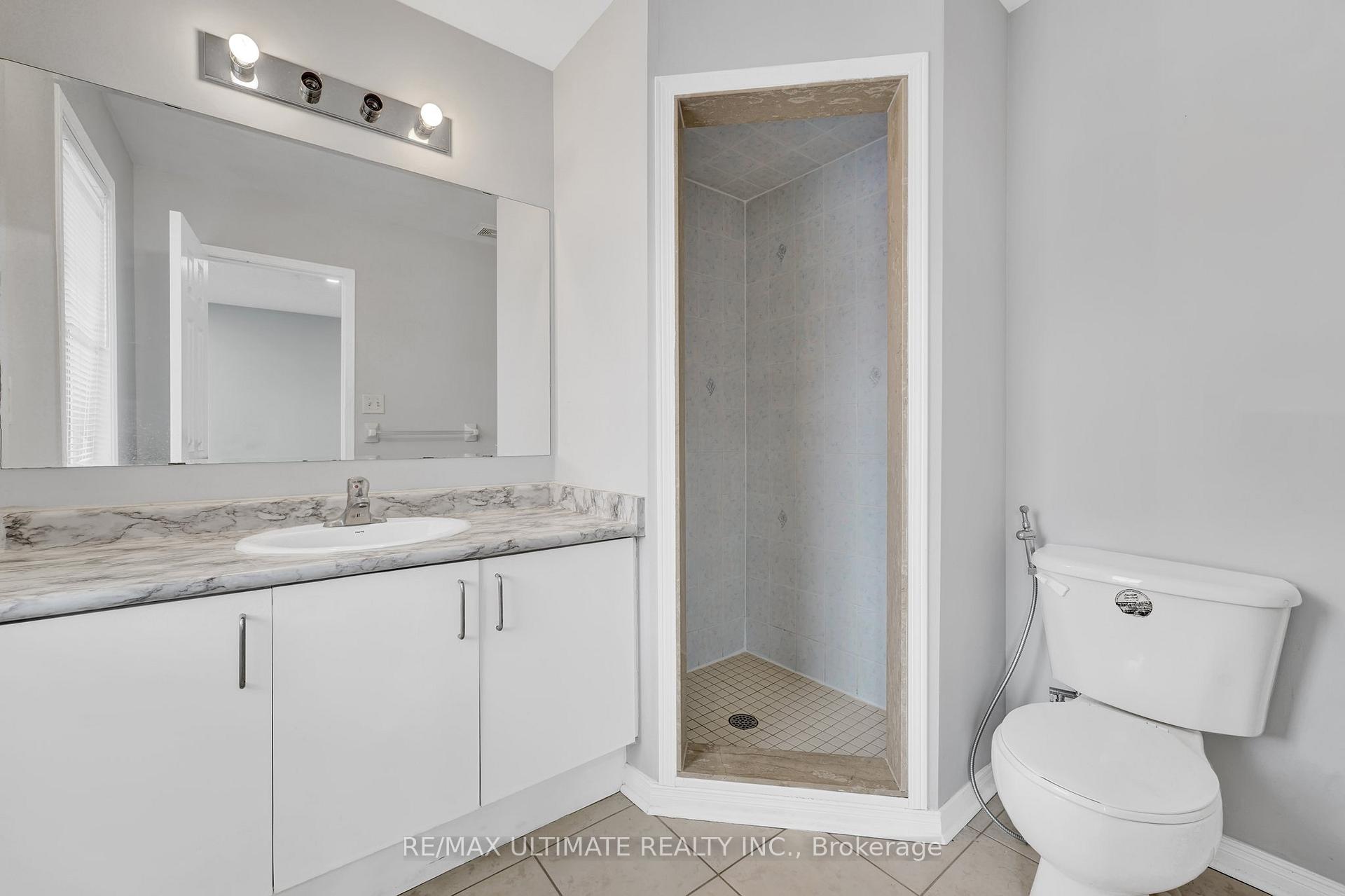 Photo 16 of 73 Bernard Avenue, Brampton, Fletcher's Creek South — HOMEH