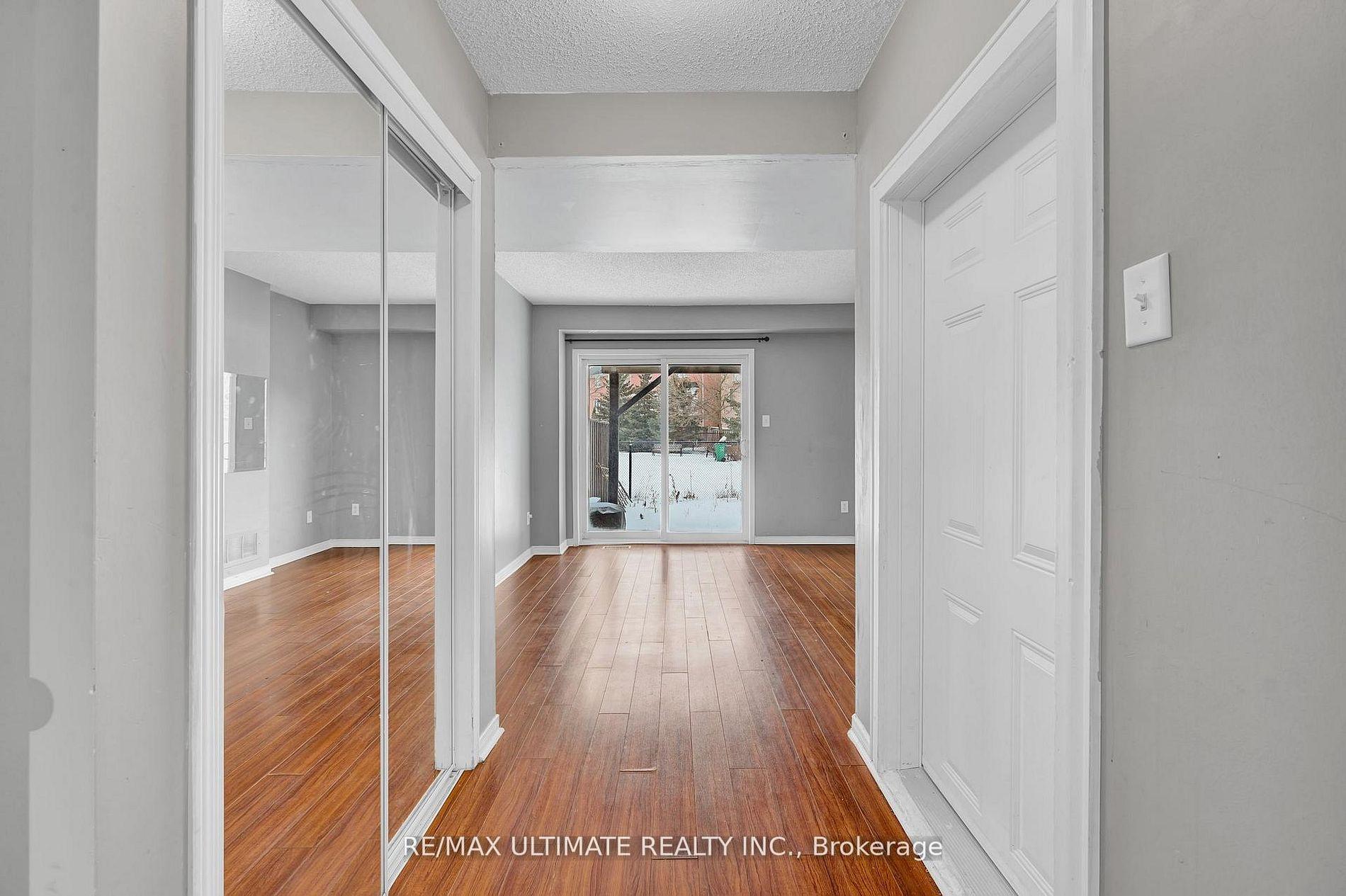 Photo 40 of 73 Bernard Avenue, Brampton, Fletcher's Creek South — HOMEH