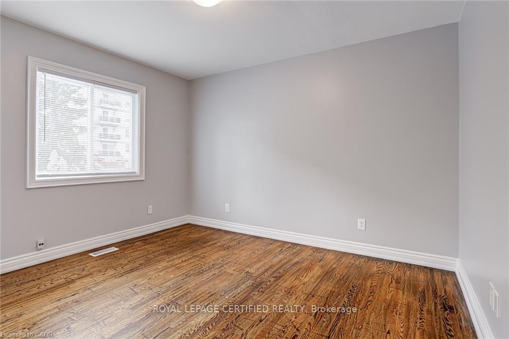Photo 12 of 54 Duncombe Drive, Hamilton, Hill Park — HOMEH