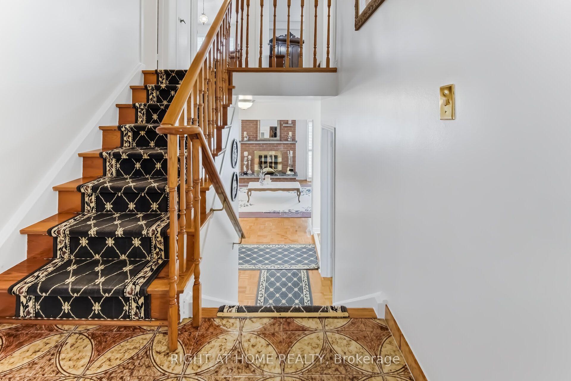 Photo 14 of 3938 Midhurst Lane, Mississauga, Rathwood — HOMEH