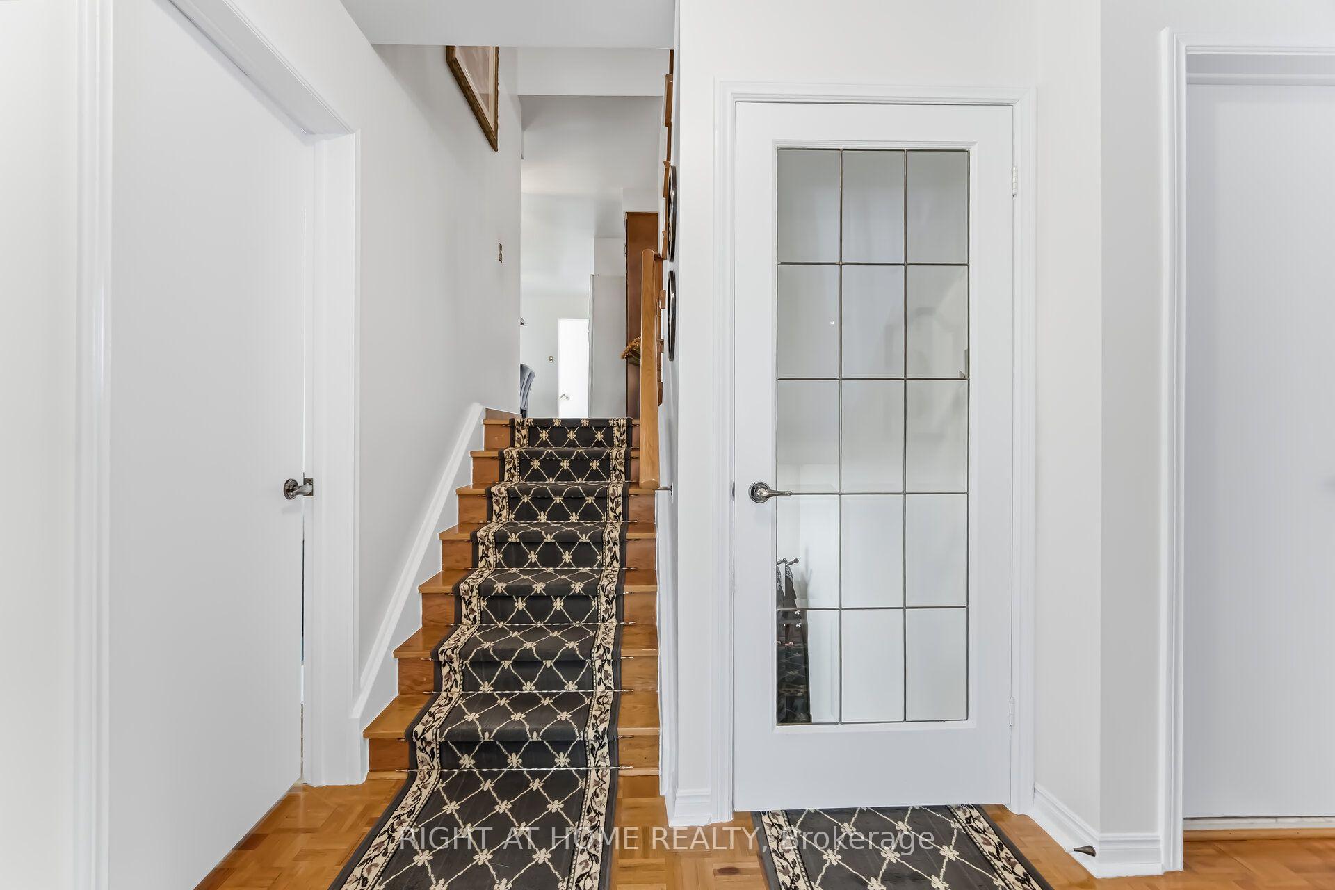 Photo 24 of 3938 Midhurst Lane, Mississauga, Rathwood — HOMEH