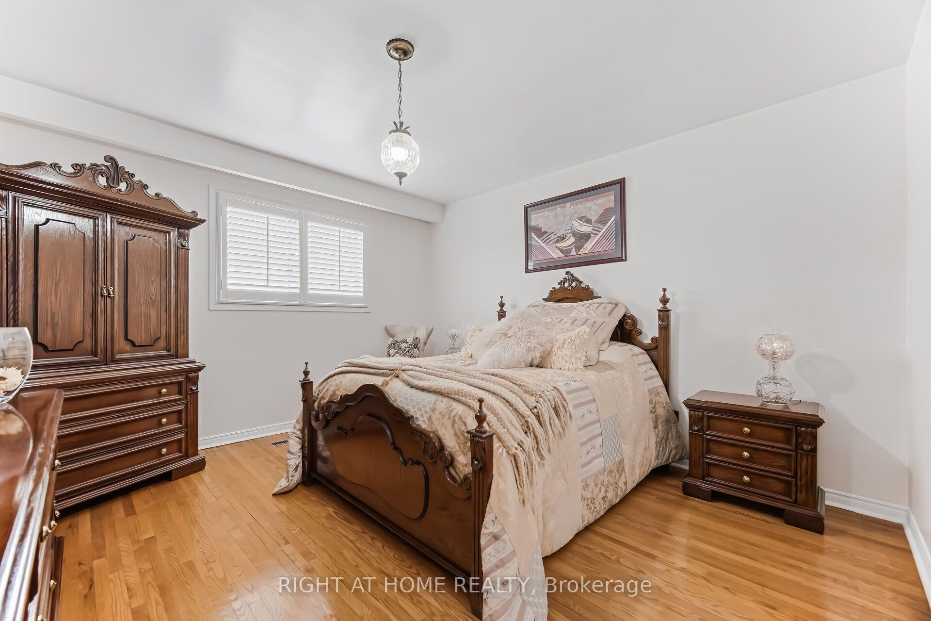 Photo 26 of 3938 Midhurst Lane, Mississauga, Rathwood — HOMEH