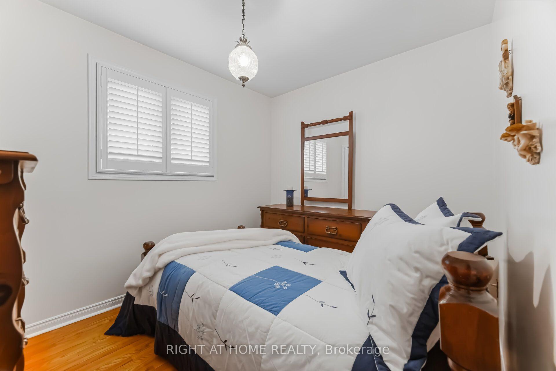Photo 28 of 3938 Midhurst Lane, Mississauga, Rathwood — HOMEH