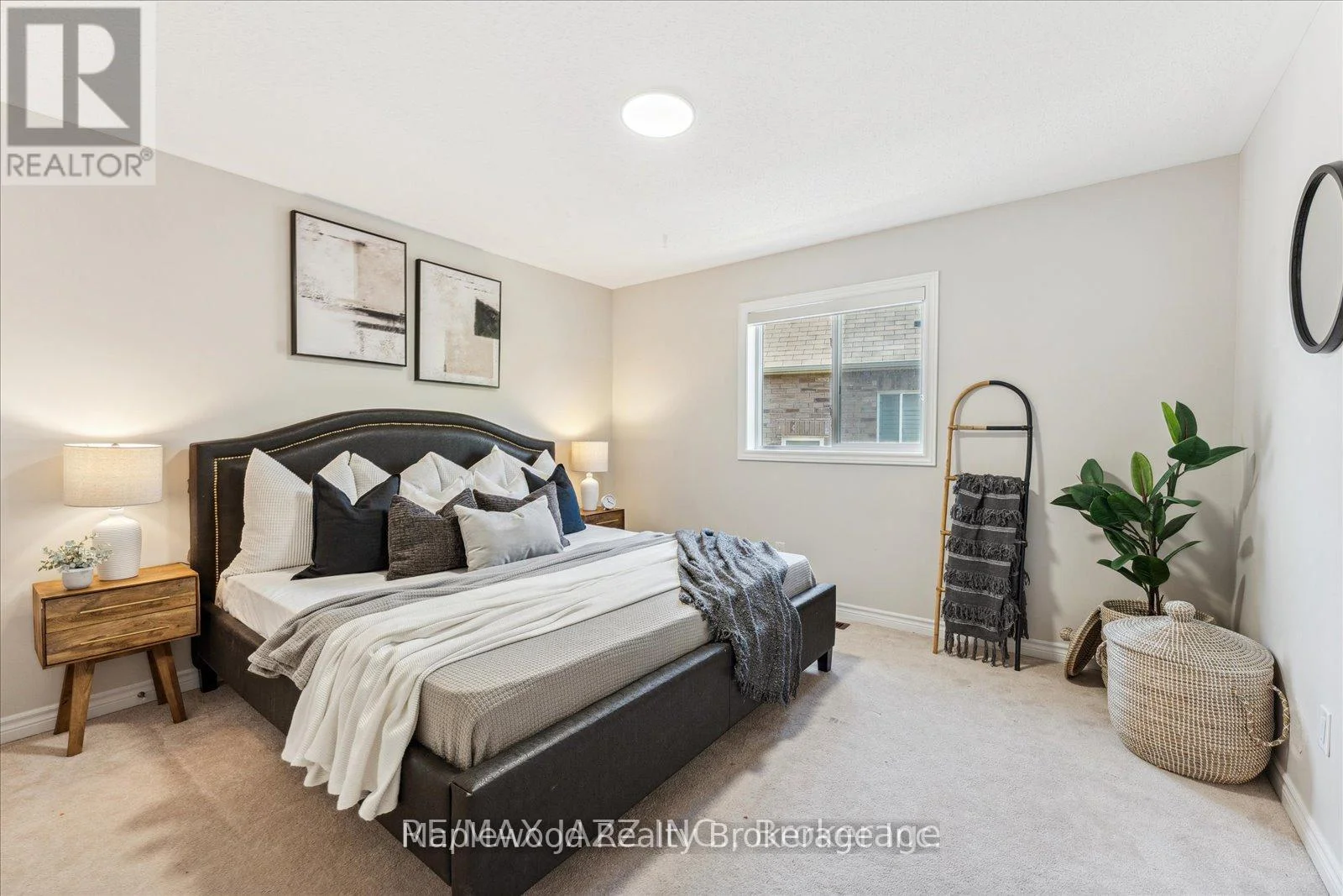 Photo 8 of Unit MAIN, 39 Kilpatrick Court, Clarington, Bowmanville — HOMEH