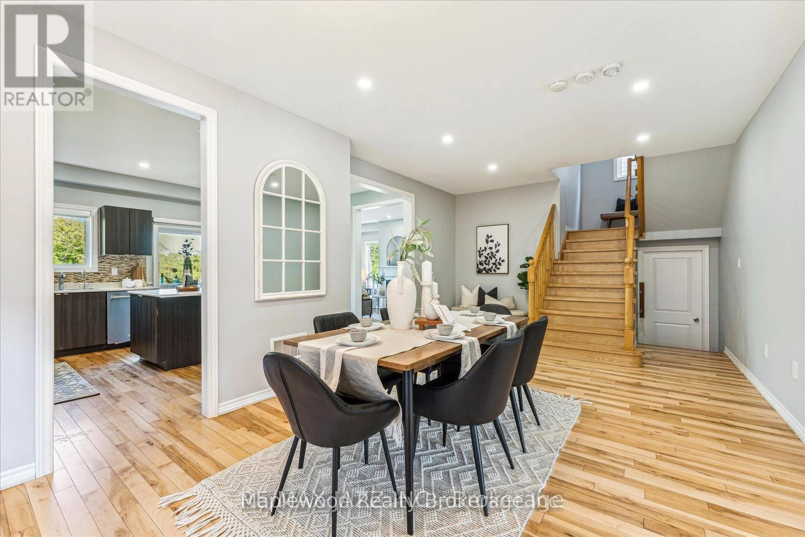Photo 10 of Unit MAIN, 39 Kilpatrick Court, Clarington, Bowmanville — HOMEH