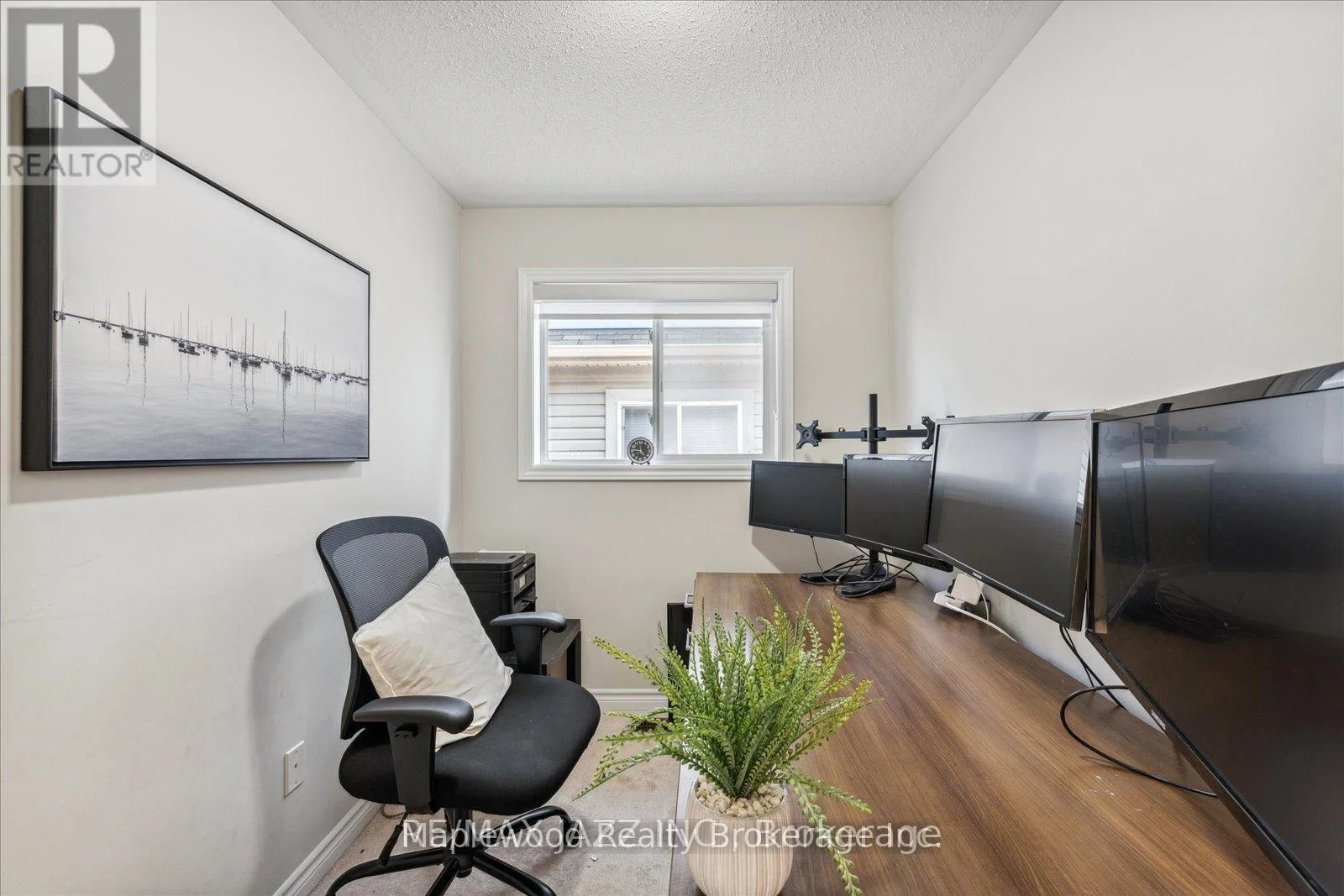 Photo 26 of Unit MAIN, 39 Kilpatrick Court, Clarington, Bowmanville — HOMEH