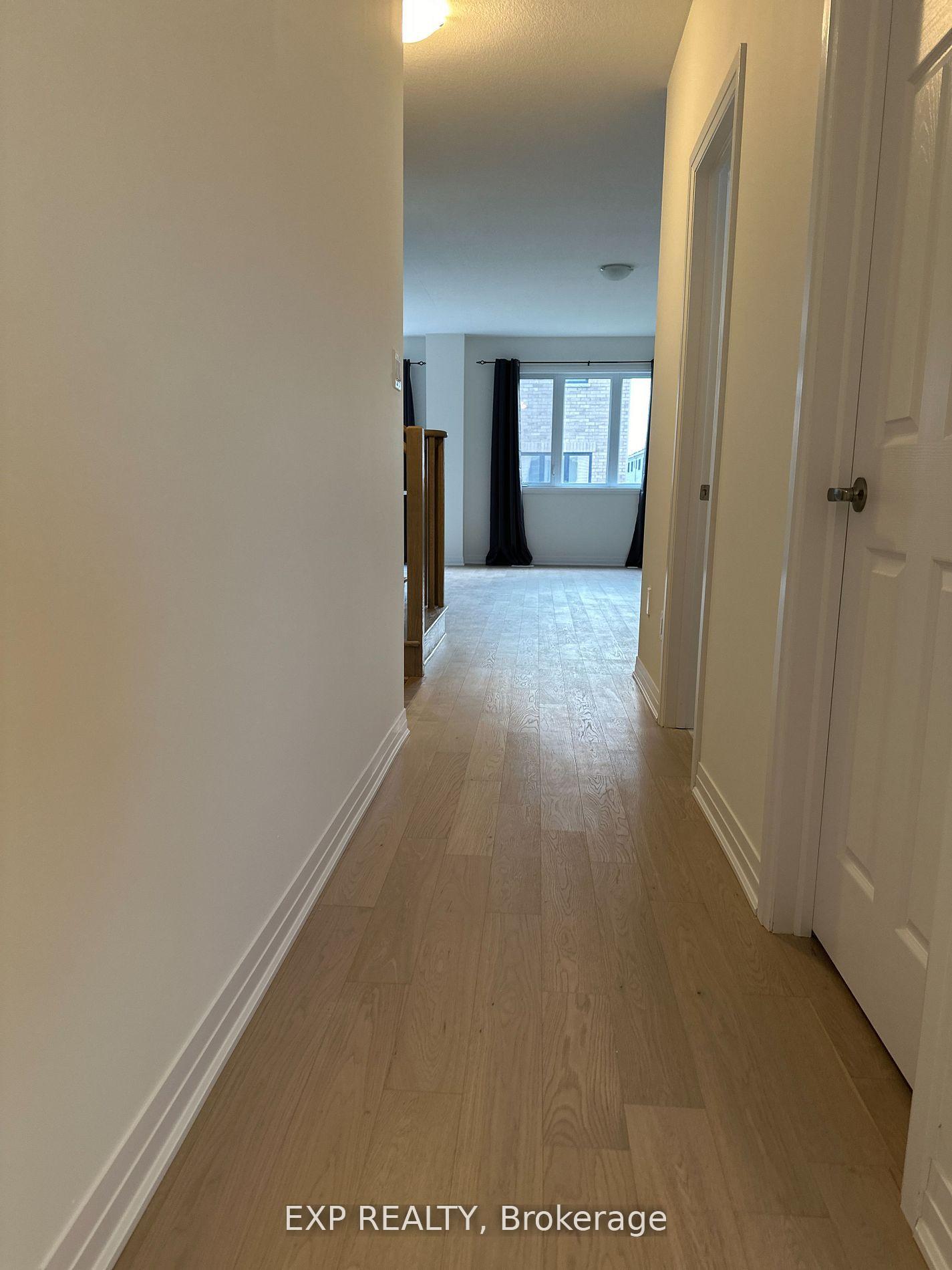 Photo 5 of 129 Masters Street, Welland, Dain City — HOMEH