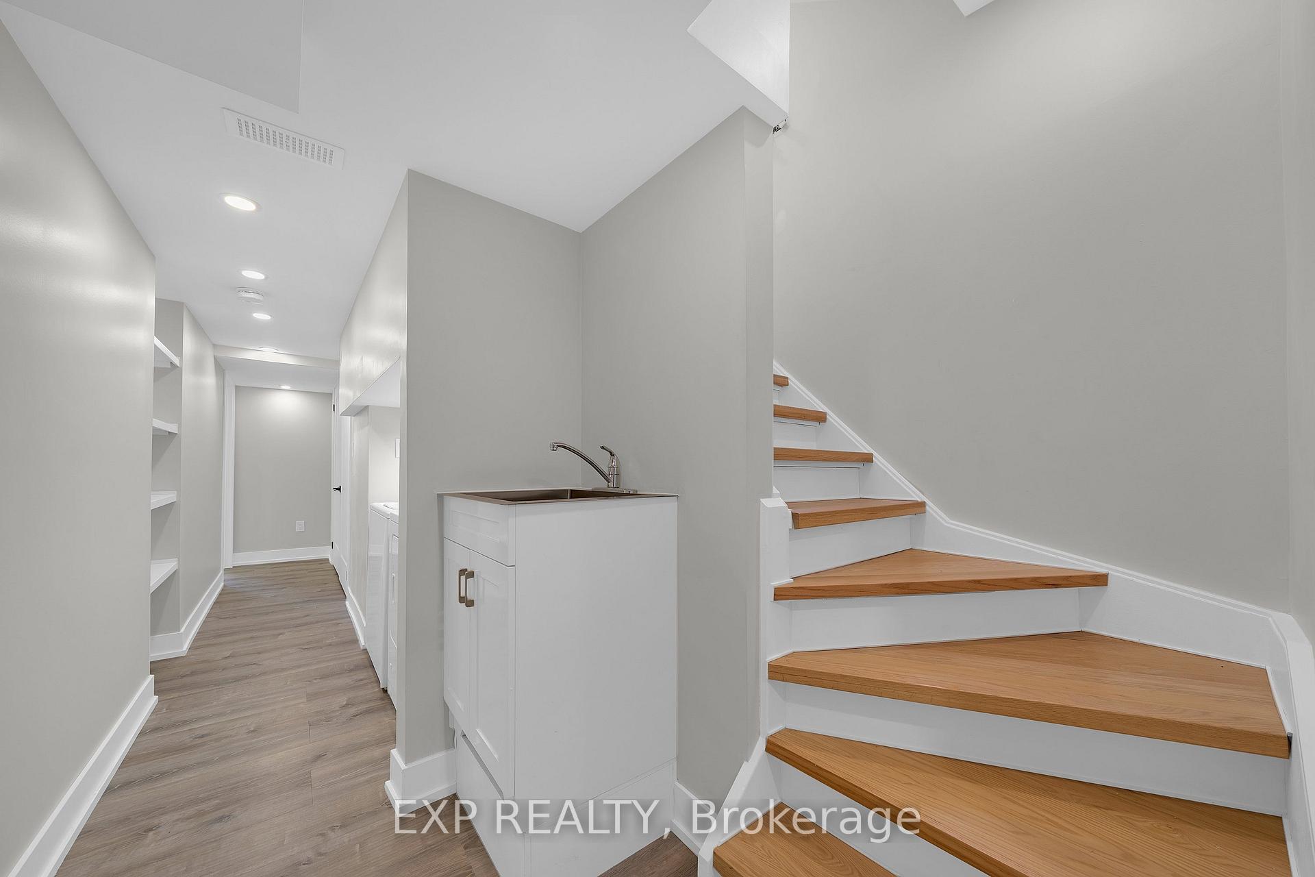 Photo 4 of 25 La Cassandra Basement Drive, Vaughan, Vellore Village — HOMEH