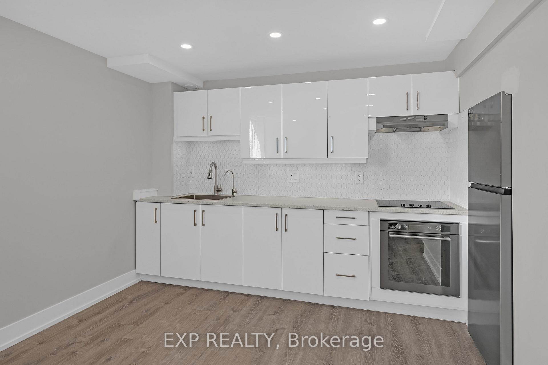 Photo 12 of 25 La Cassandra Basement Drive, Vaughan, Vellore Village — HOMEH