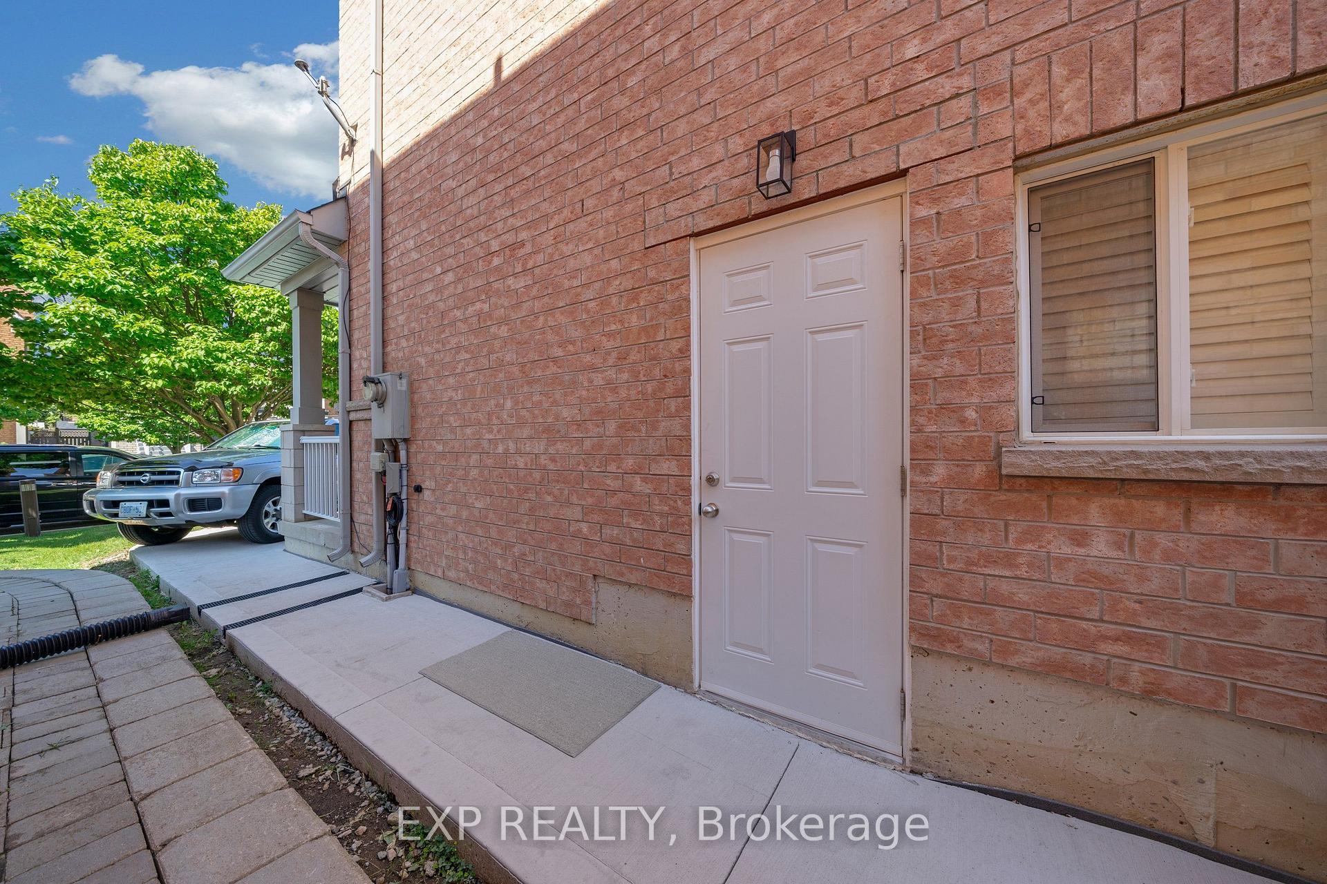 Photo 21 of 25 La Cassandra Basement Drive, Vaughan, Vellore Village — HOMEH
