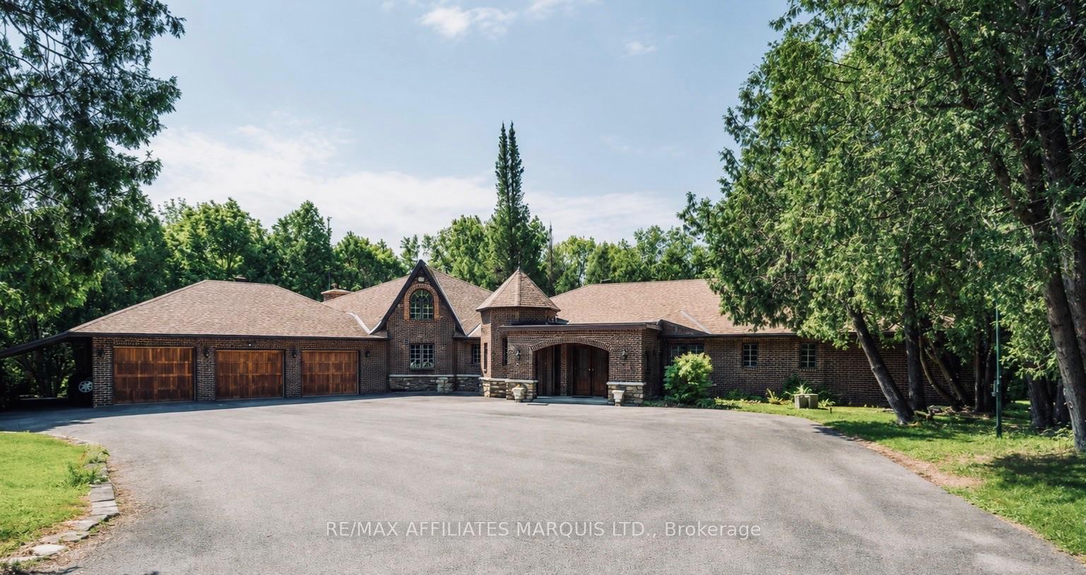 Photo 1 of 4466 County 34 Road, South Glengarry, South Glengarry (Charlottenburgh) Twp — HOMEH