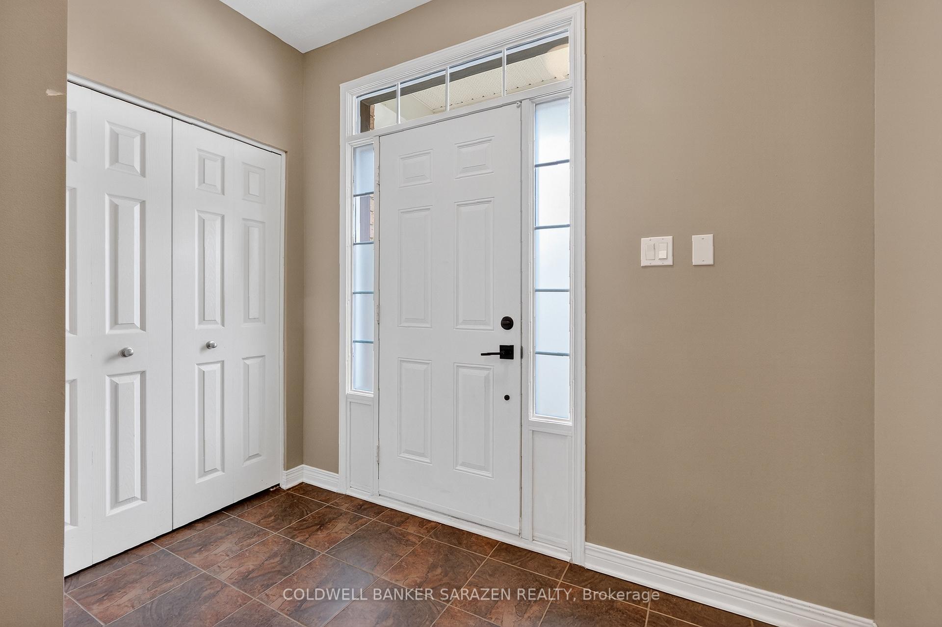 Photo 5 of 372 Antigonish Avenue, Ottawa, Springridge/East Village — HOMEH