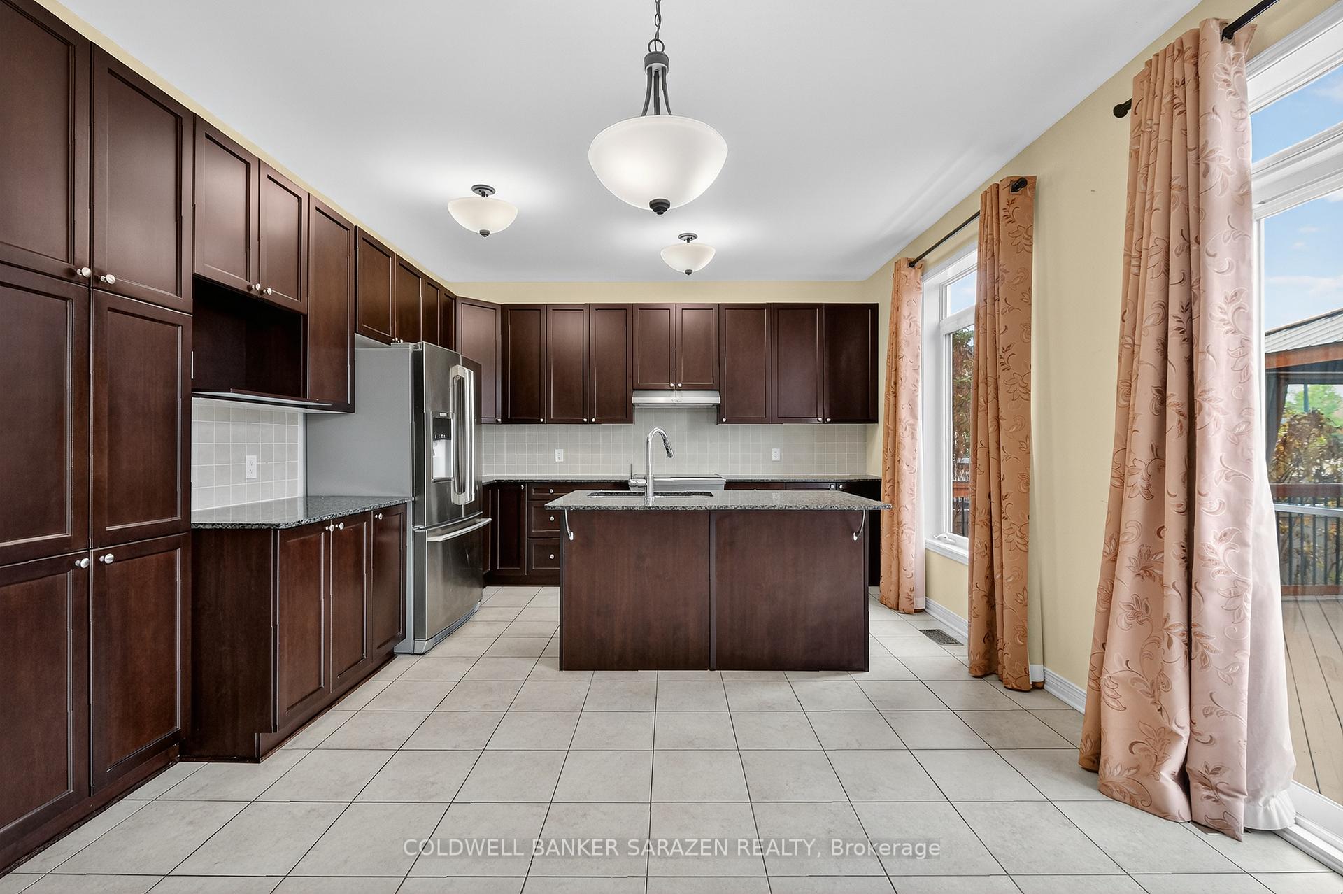 Photo 16 of 372 Antigonish Avenue, Ottawa, Springridge/East Village — HOMEH