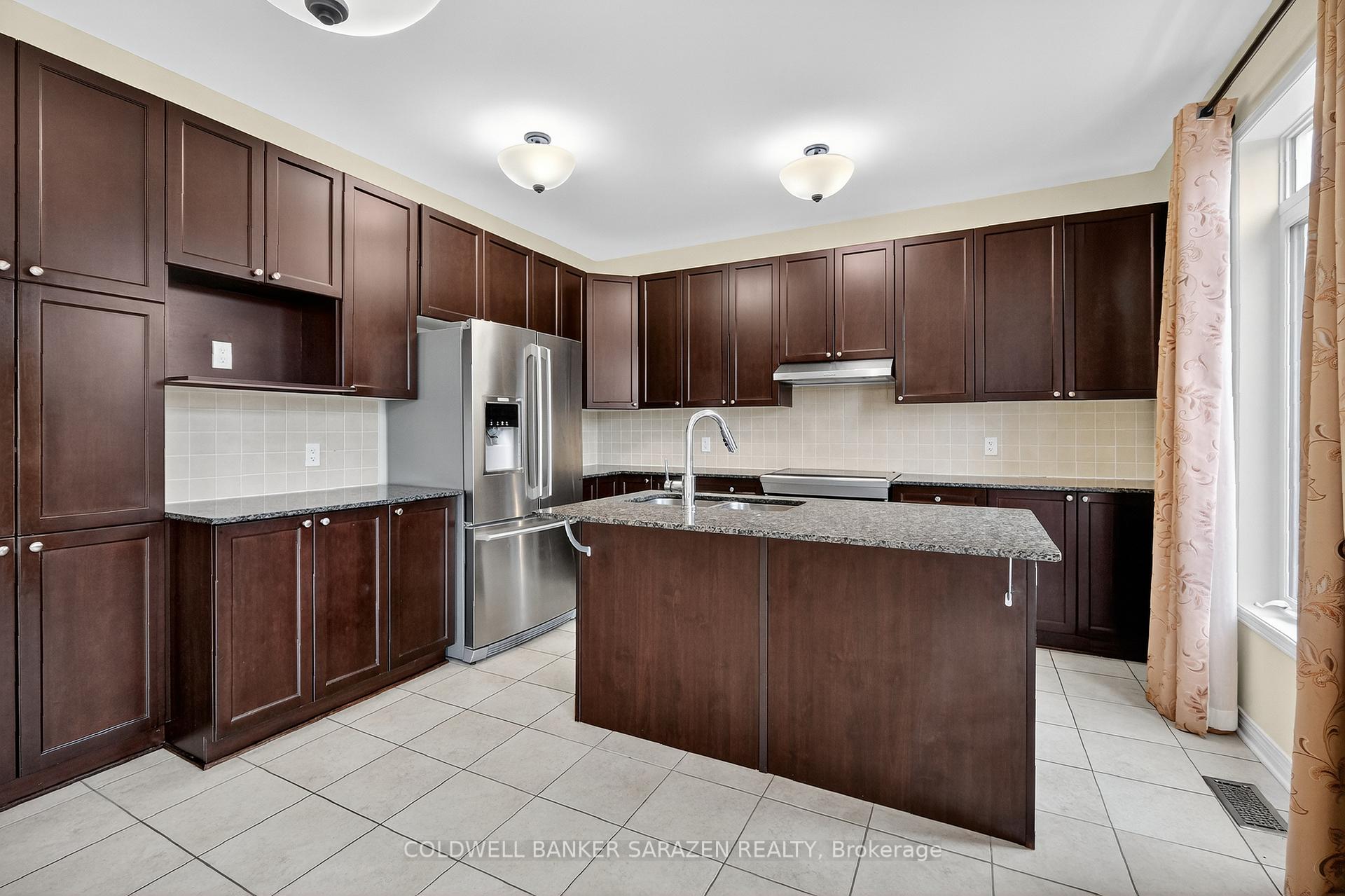 Photo 17 of 372 Antigonish Avenue, Ottawa, Springridge/East Village — HOMEH