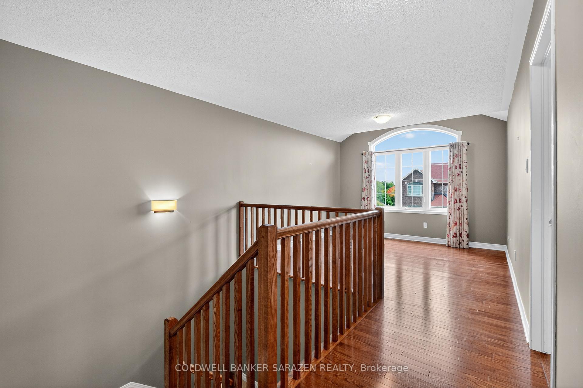 Photo 21 of 372 Antigonish Avenue, Ottawa, Springridge/East Village — HOMEH