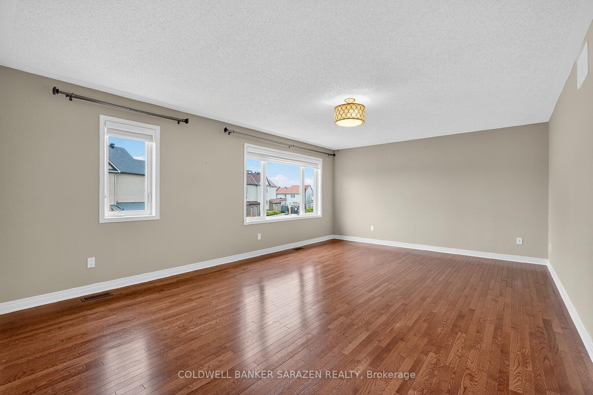 Photo 30 of 372 Antigonish Avenue, Ottawa, Springridge/East Village — HOMEH