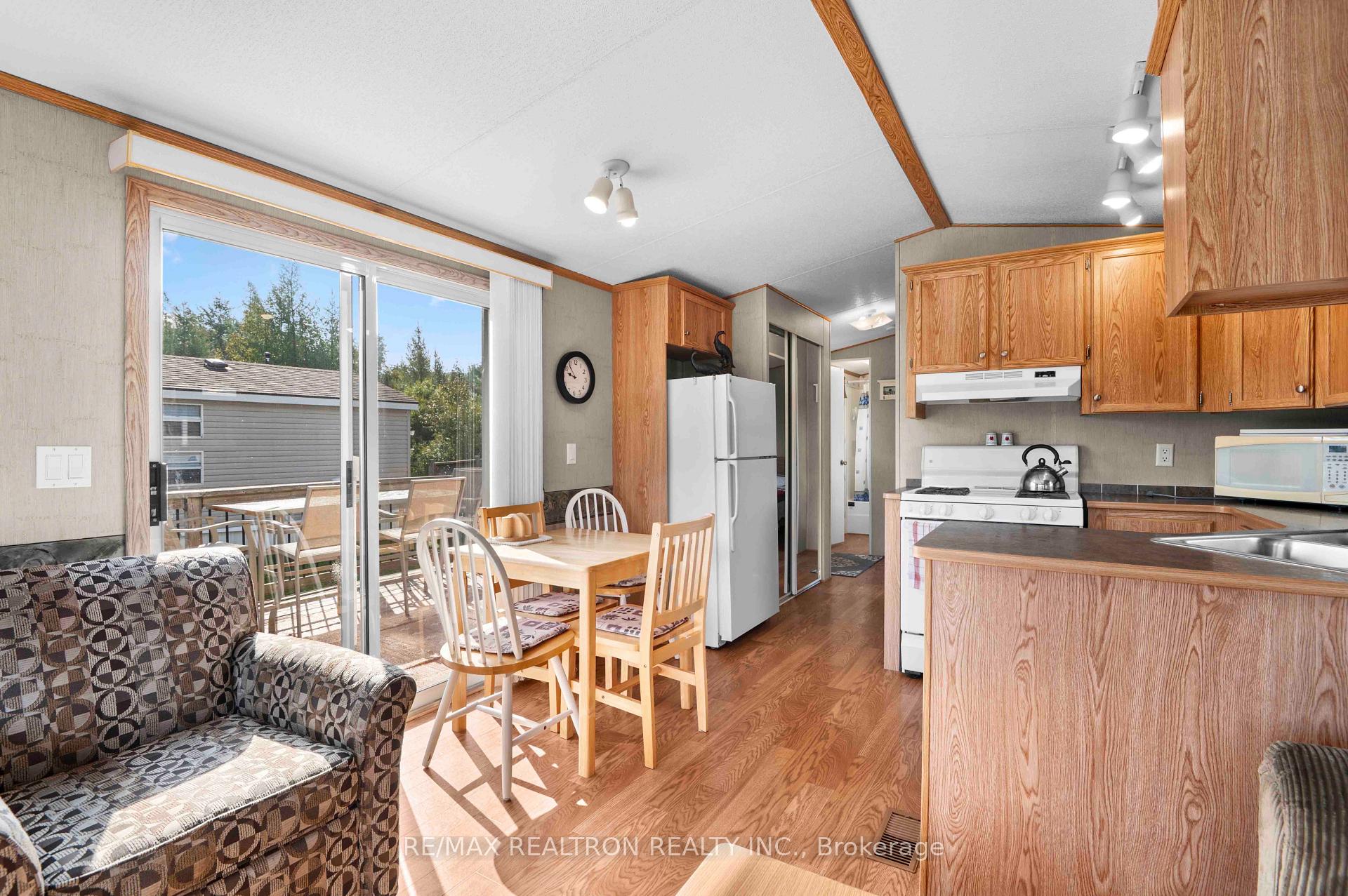 Photo 10 of Unit T102, 7489 Sideroad 5 E, Wellington North, Rural Wellington North — HOMEH