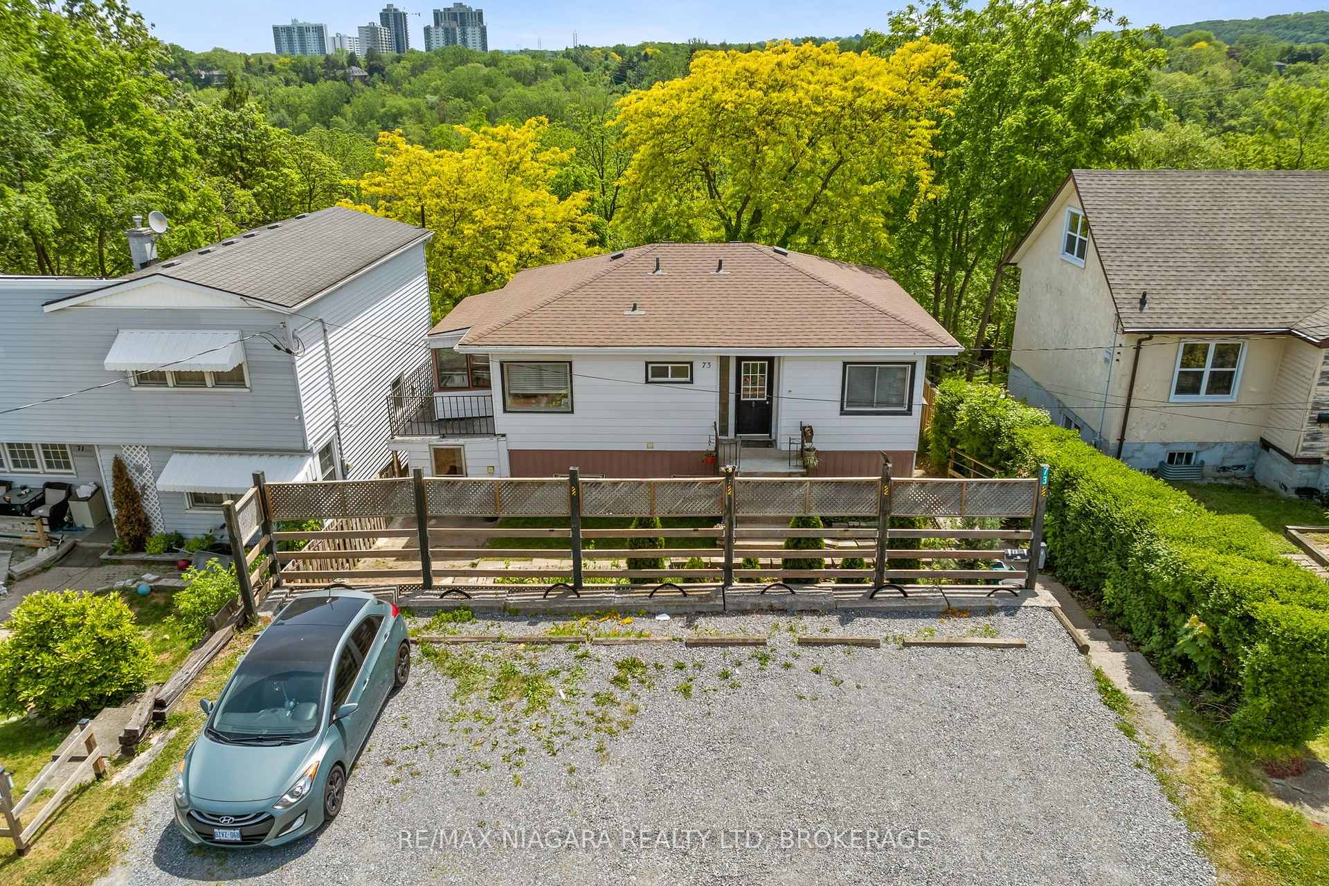 Photo 15 of Unit UPPER, 73 Hillview Road, St. Catharines, Western Hill — HOMEH
