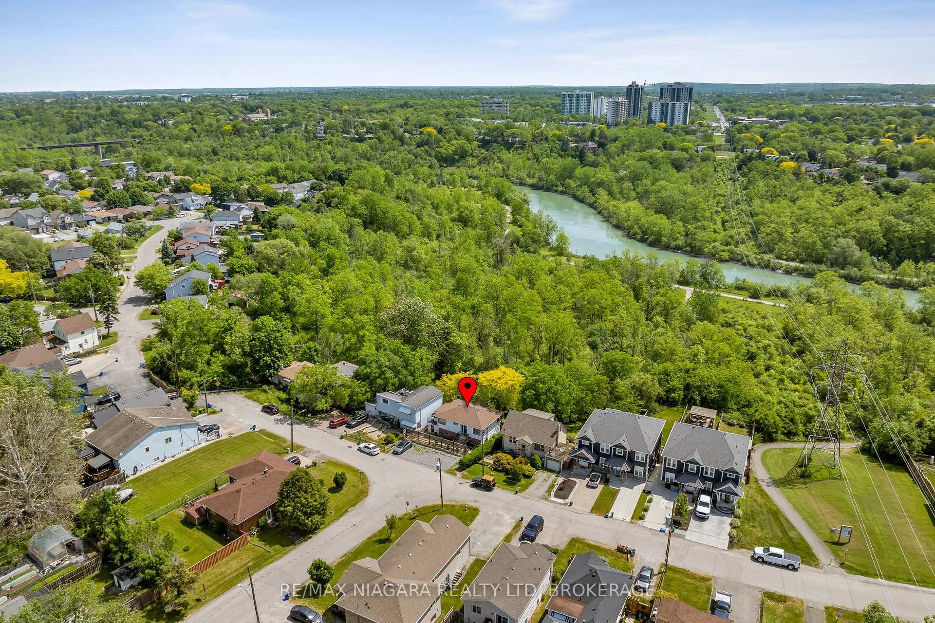 Photo 16 of Unit UPPER, 73 Hillview Road, St. Catharines, Western Hill — HOMEH