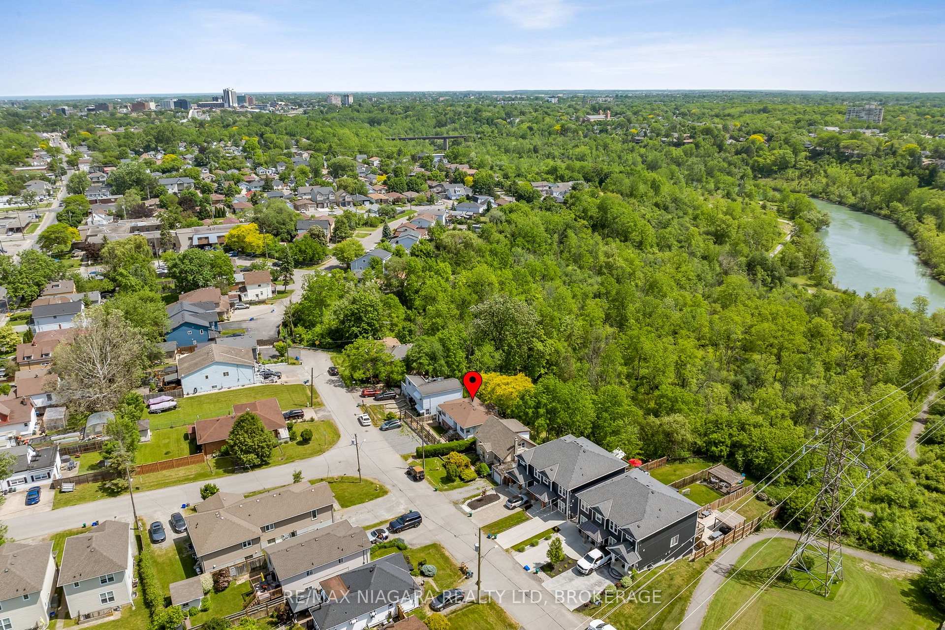 Photo 17 of Unit UPPER, 73 Hillview Road, St. Catharines, Western Hill — HOMEH