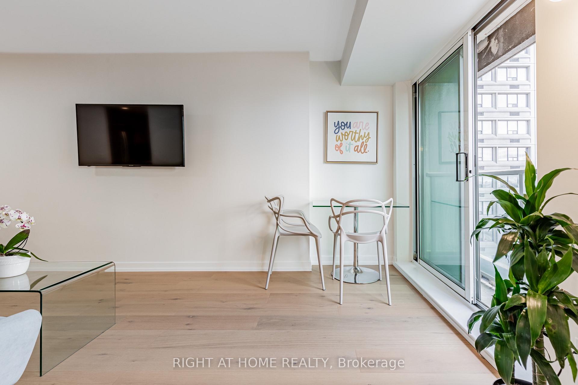 Photo 7 of Unit 3116, 8 Park Road, Toronto, The Annex — HOMEH