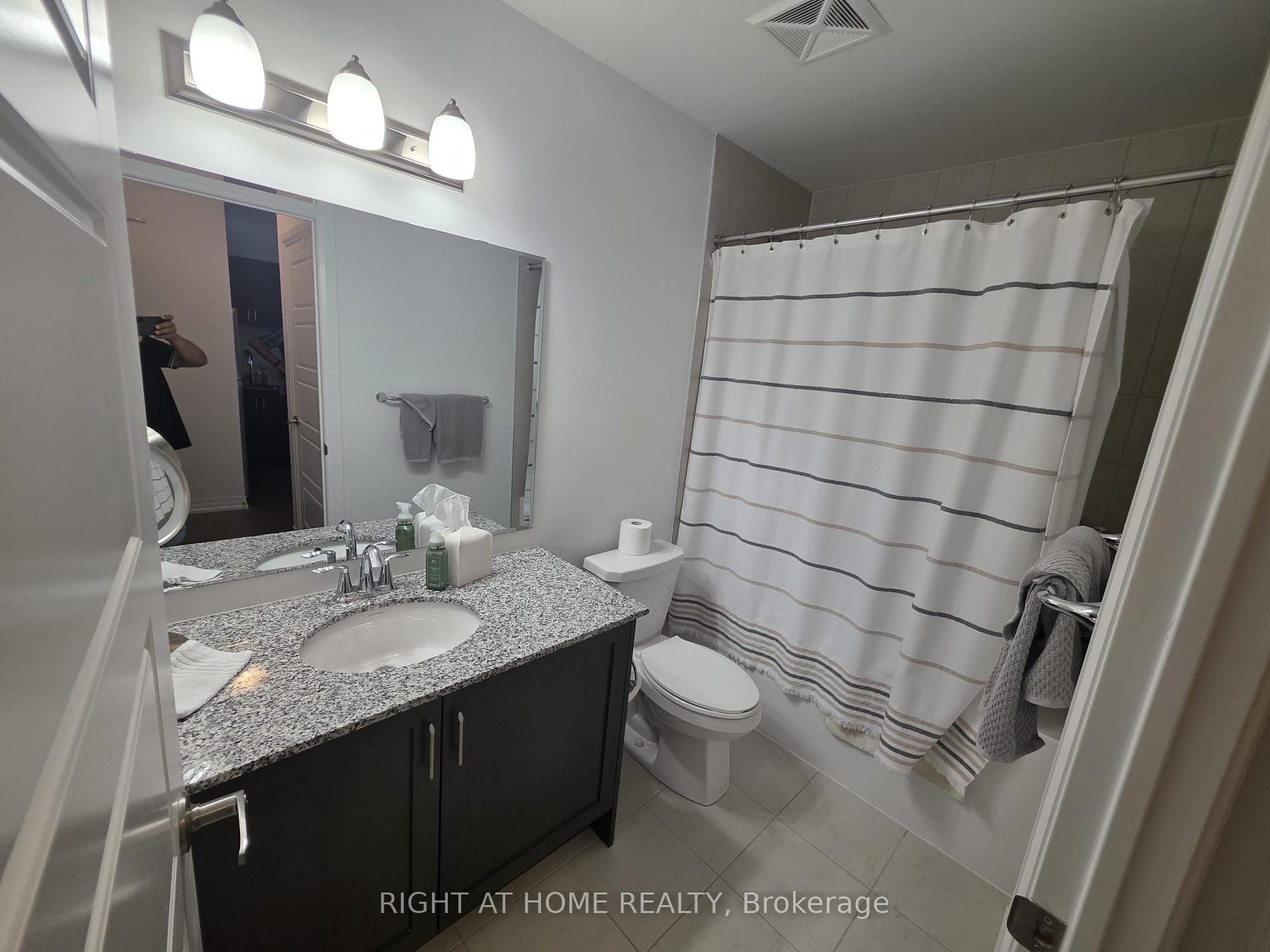 Photo 6 of Unit 204, 3285 Carding Mill Trail, Oakville, Glenorchy — HOMEH