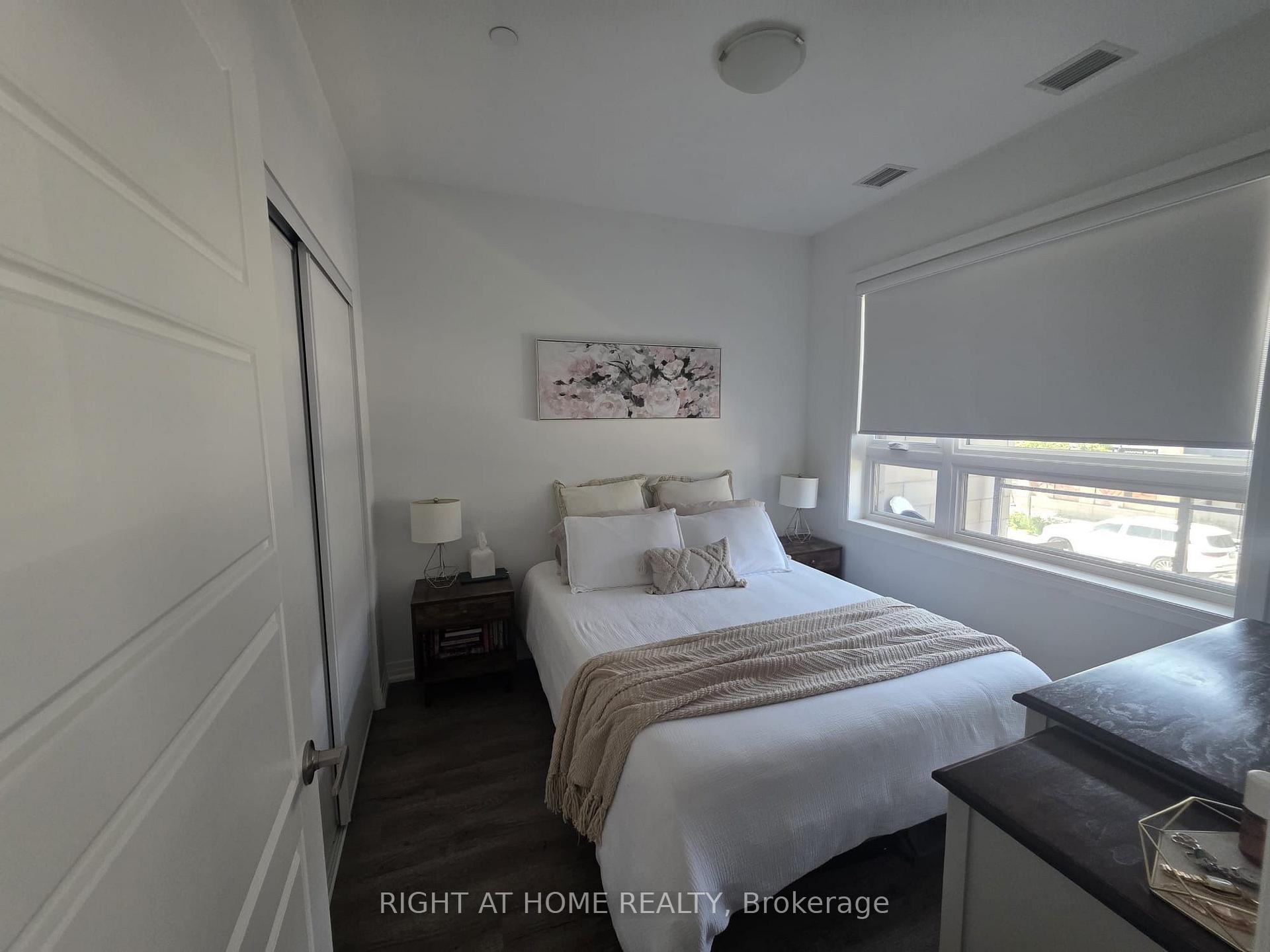 Photo 8 of Unit 204, 3285 Carding Mill Trail, Oakville, Glenorchy — HOMEH