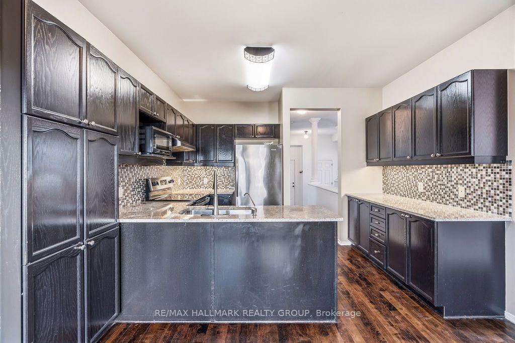 Photo 13 of 1037 Fieldfair Way, Ottawa, Notting Hill/Summerside — HOMEH