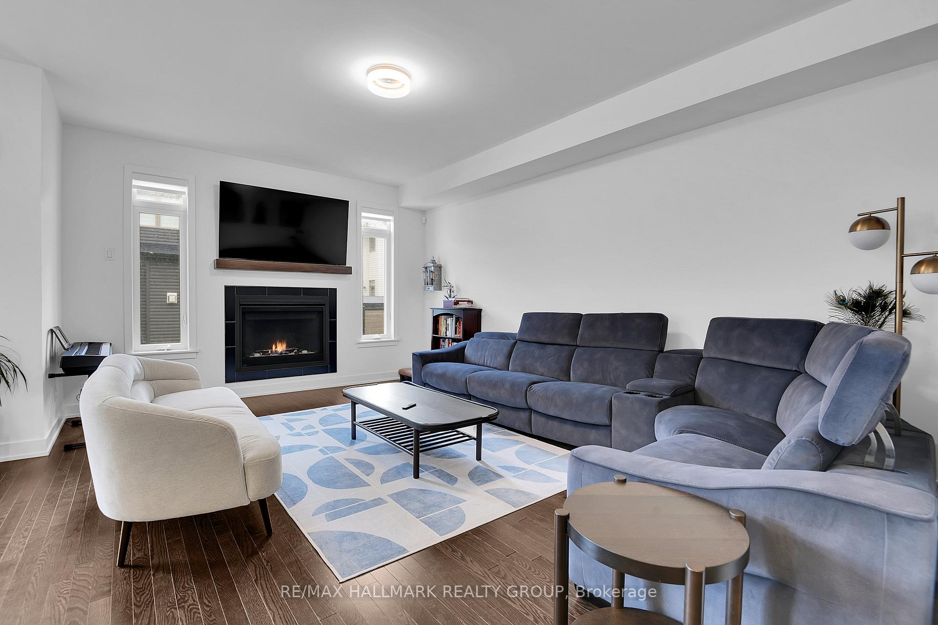 Photo 11 of 23 Peony Lane, Ottawa, Riverside South/Gloucester Glen — HOMEH