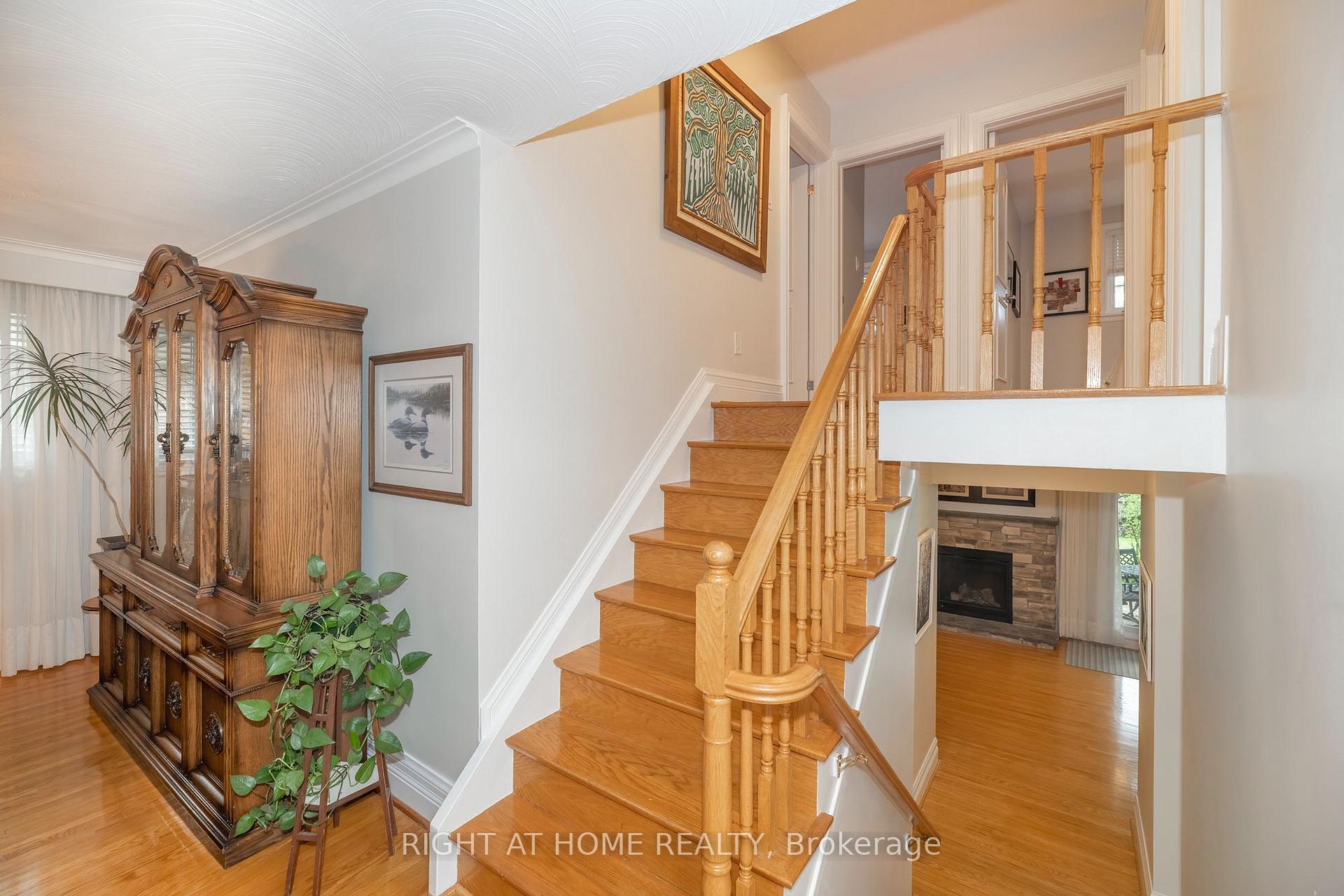 Photo 14 of 236 Shaughnessy Boulevard, North York, Don Valley Village — HOMEH