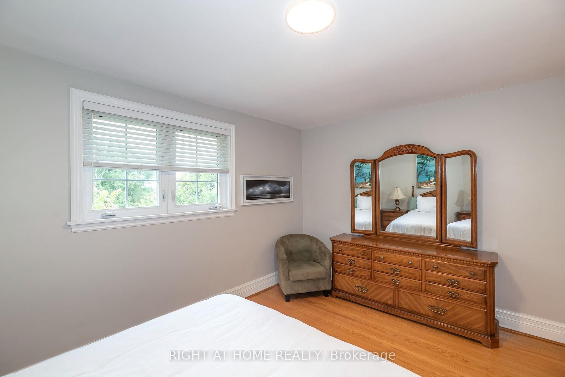 Photo 16 of 236 Shaughnessy Boulevard, North York, Don Valley Village — HOMEH