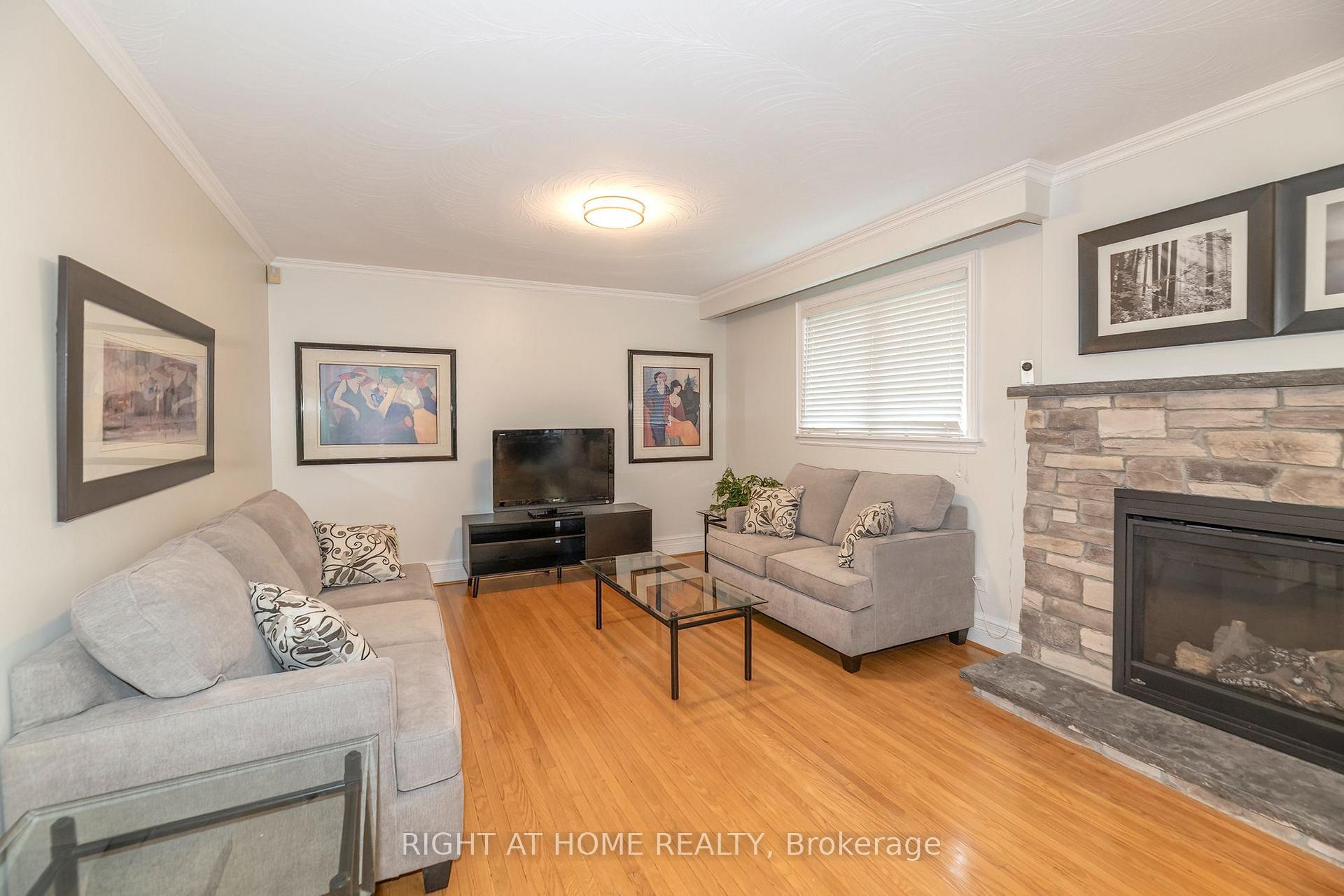 Photo 21 of 236 Shaughnessy Boulevard, North York, Don Valley Village — HOMEH