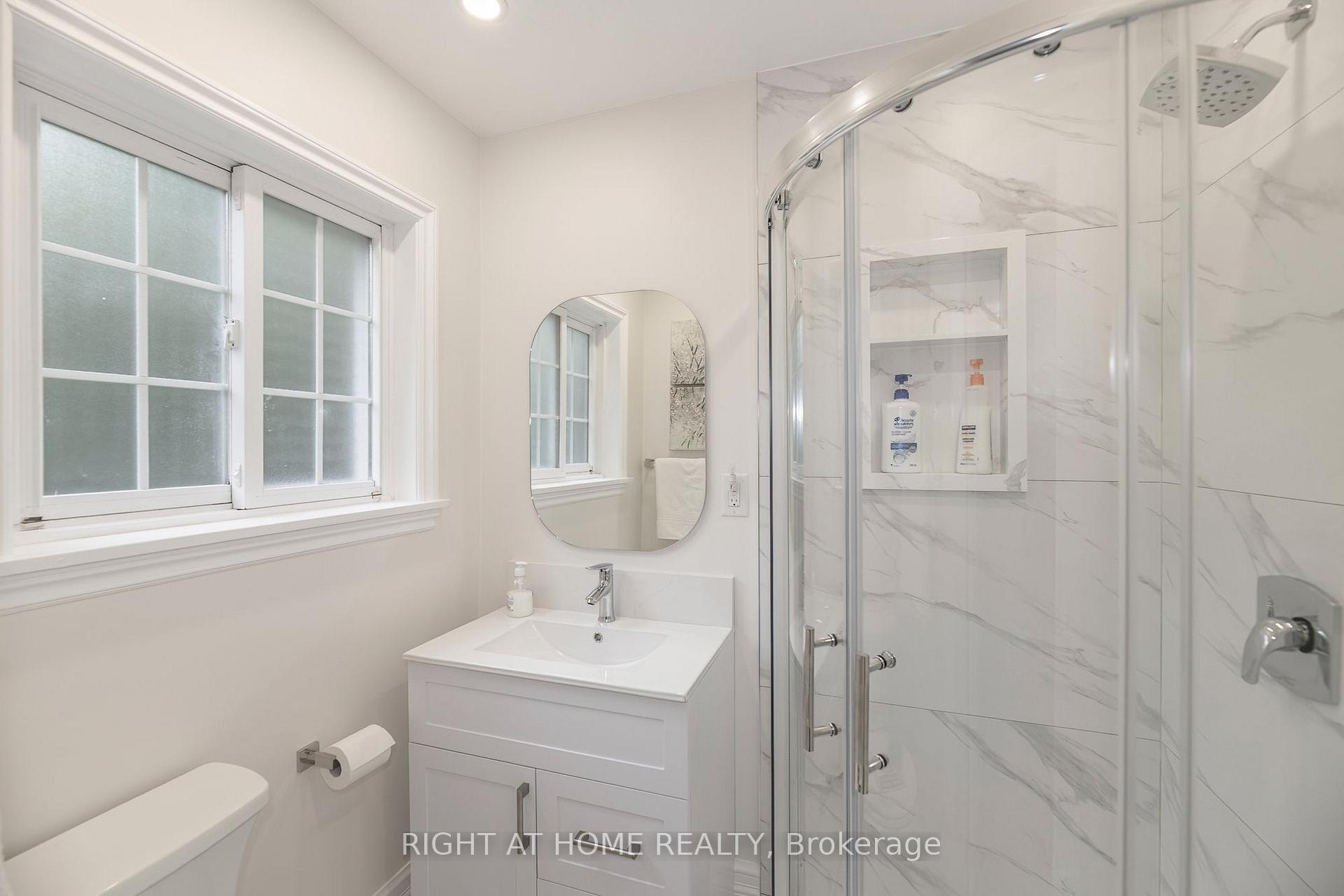 Photo 26 of 236 Shaughnessy Boulevard, North York, Don Valley Village — HOMEH