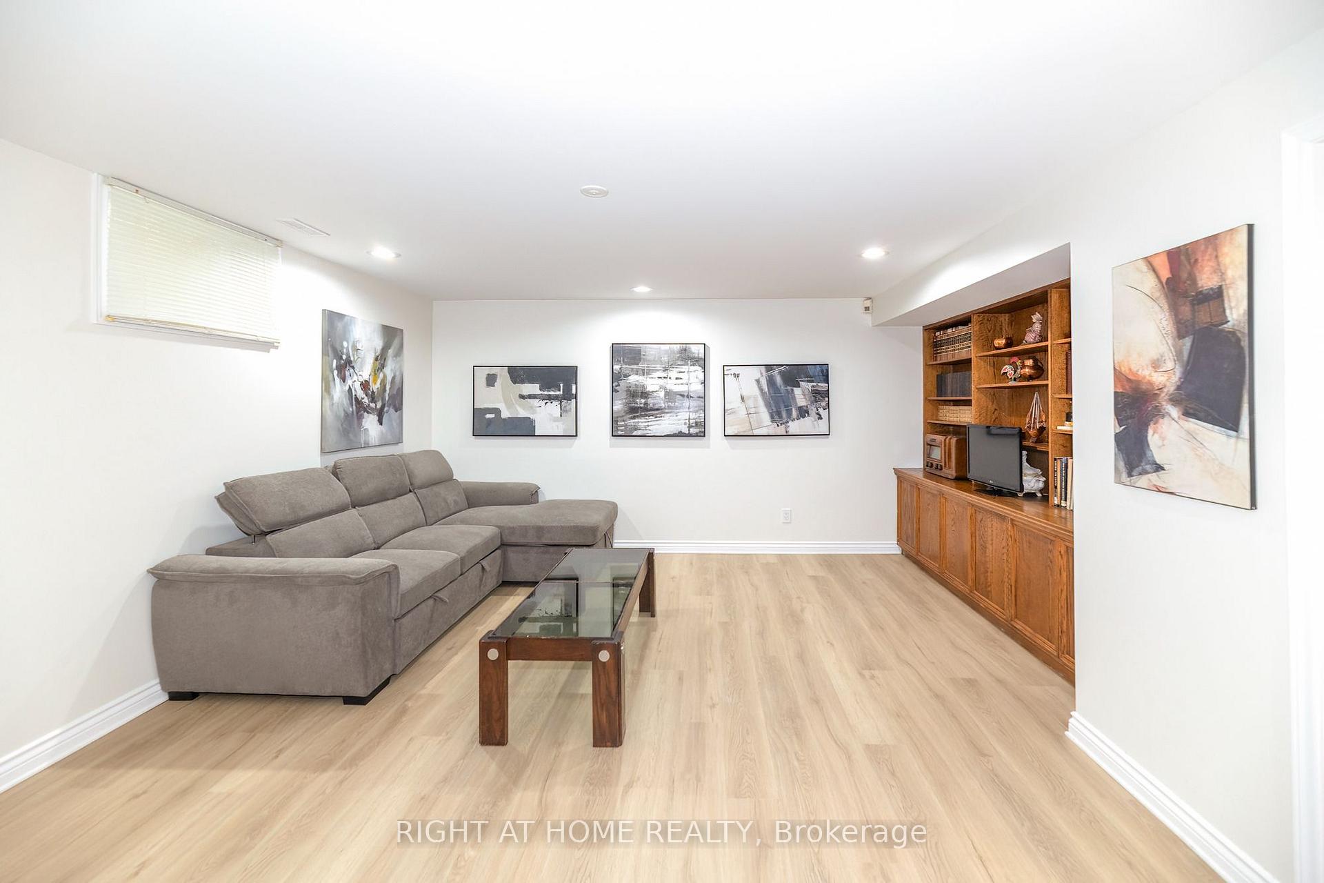 Photo 27 of 236 Shaughnessy Boulevard, North York, Don Valley Village — HOMEH