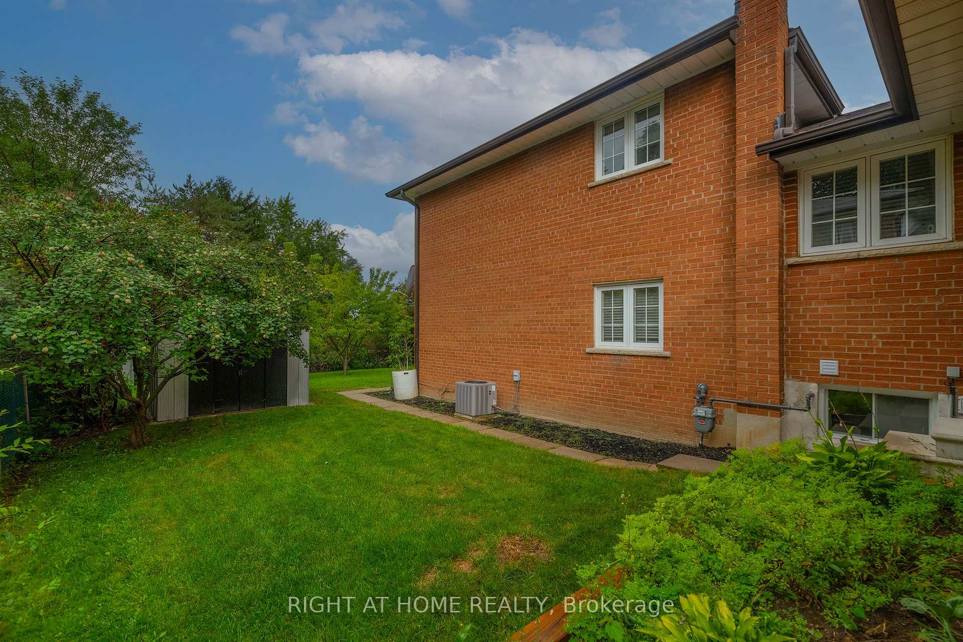 Photo 33 of 236 Shaughnessy Boulevard, North York, Don Valley Village — HOMEH